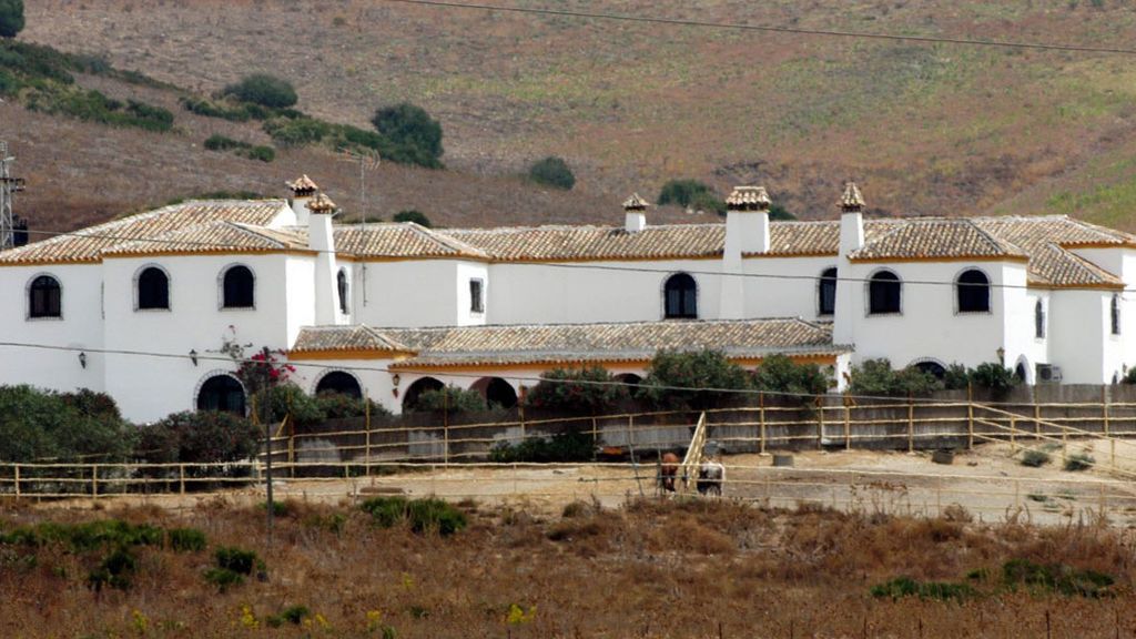 Cantora's House en Halloweek: oscura, con habitaciones cerradas con llave y... ¡hasta 10 cabezas de toro!