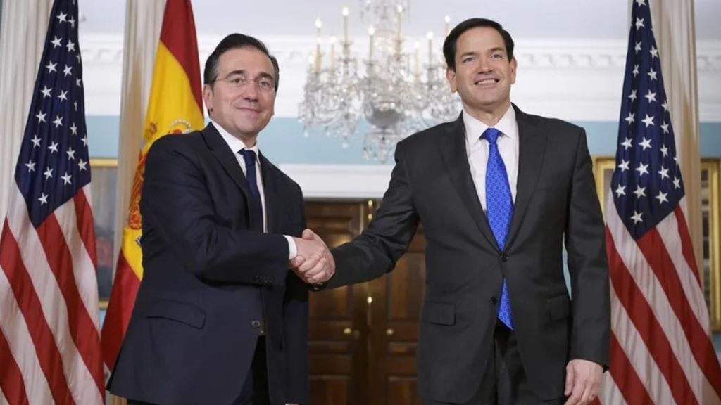 España niega una crisis diplomática con EEUU: Albares confirma una relación cordial con Marco Rubio con el que habla en Español