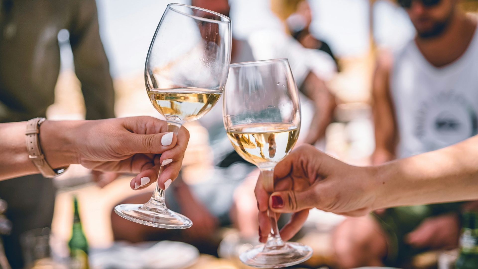 En España hay vinos blancos de calidad a muy buen precio.