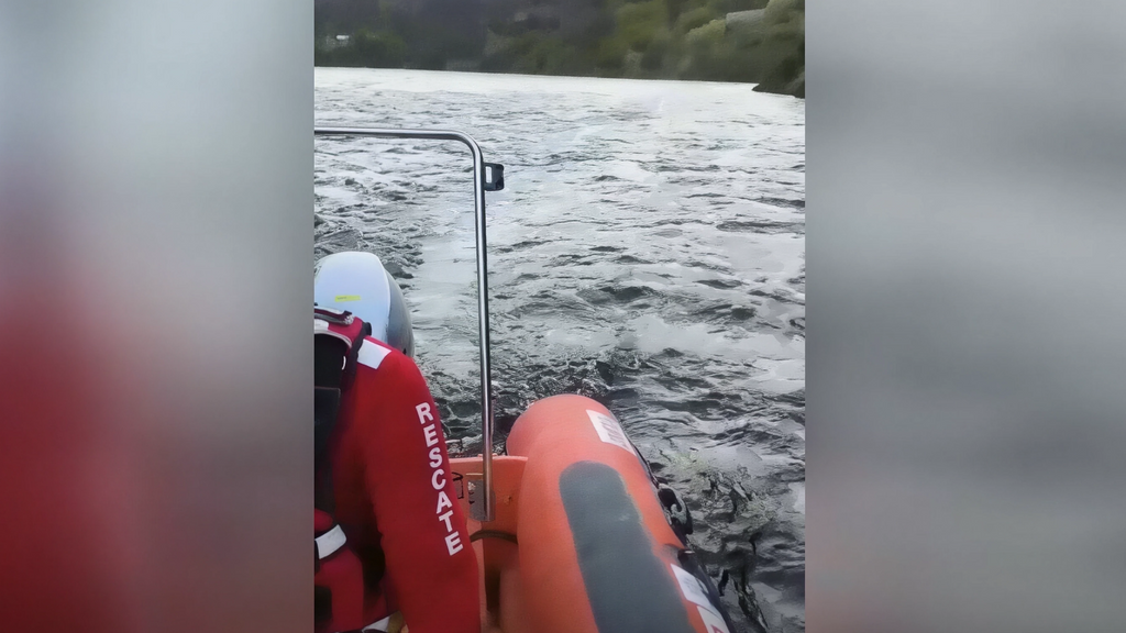 Encuentran el kayak del joven desaparecido en el río Miño