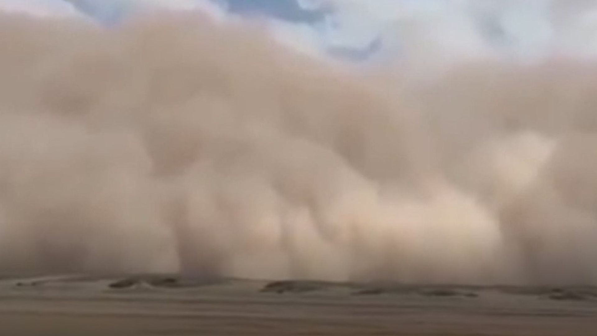 La brutal tormenta de arena que amenaza Canarias La brutal tormenta de arena que amenaza Canarias