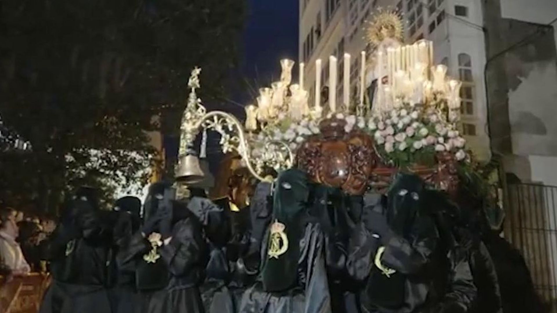 La Hermandad de mujeres que saca a la Virgen de la Esperanza de procesión el Ferrol: "Fue una lucha" La Hermandad de mujeres que saca a la Virgen de la Esperanza de procesión el Ferrol: "Fue una lucha"