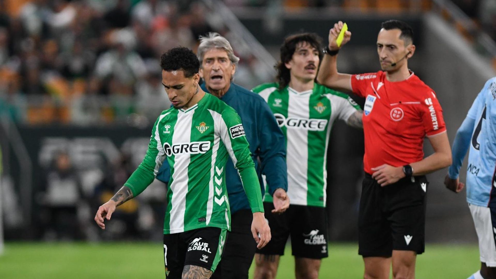 Pellegrini, mediando entre Illaix y Antony Pellegrini, mediando entre Illaix y Antony