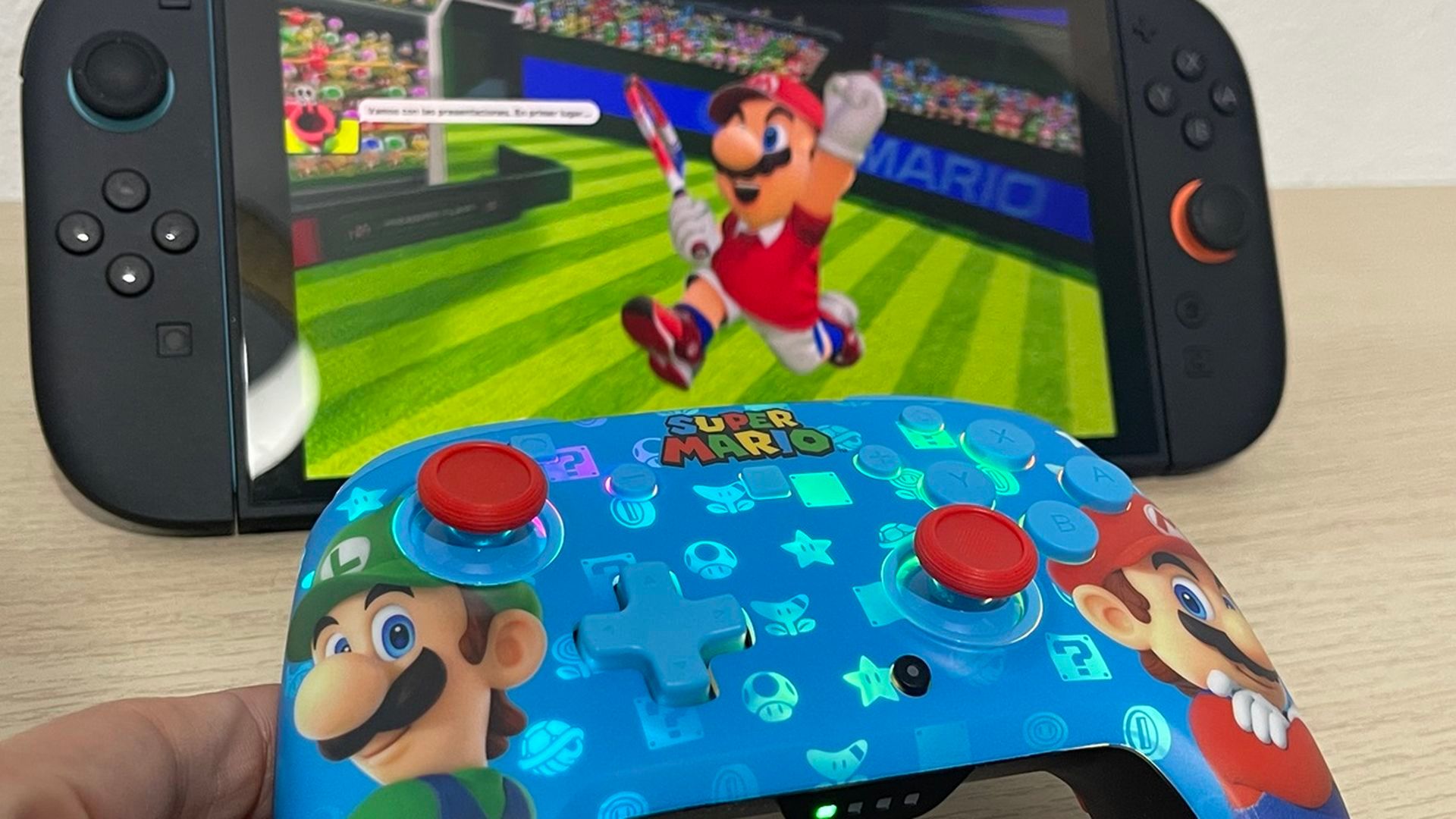 El mando Rematch de Super Mario y Luigi para Nintendo Switch 1 y 2