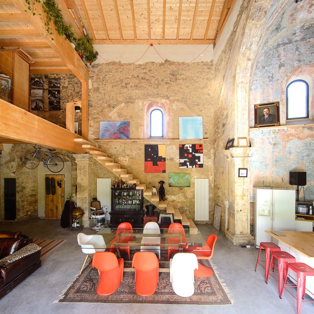 La transformación se acometió bajo el lema "sin olvidar el pasado"