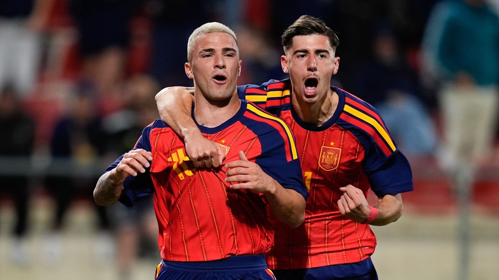 Pablo García, celebrando su tanto ante Kosovo Pablo García, celebrando su tanto ante Kosovo