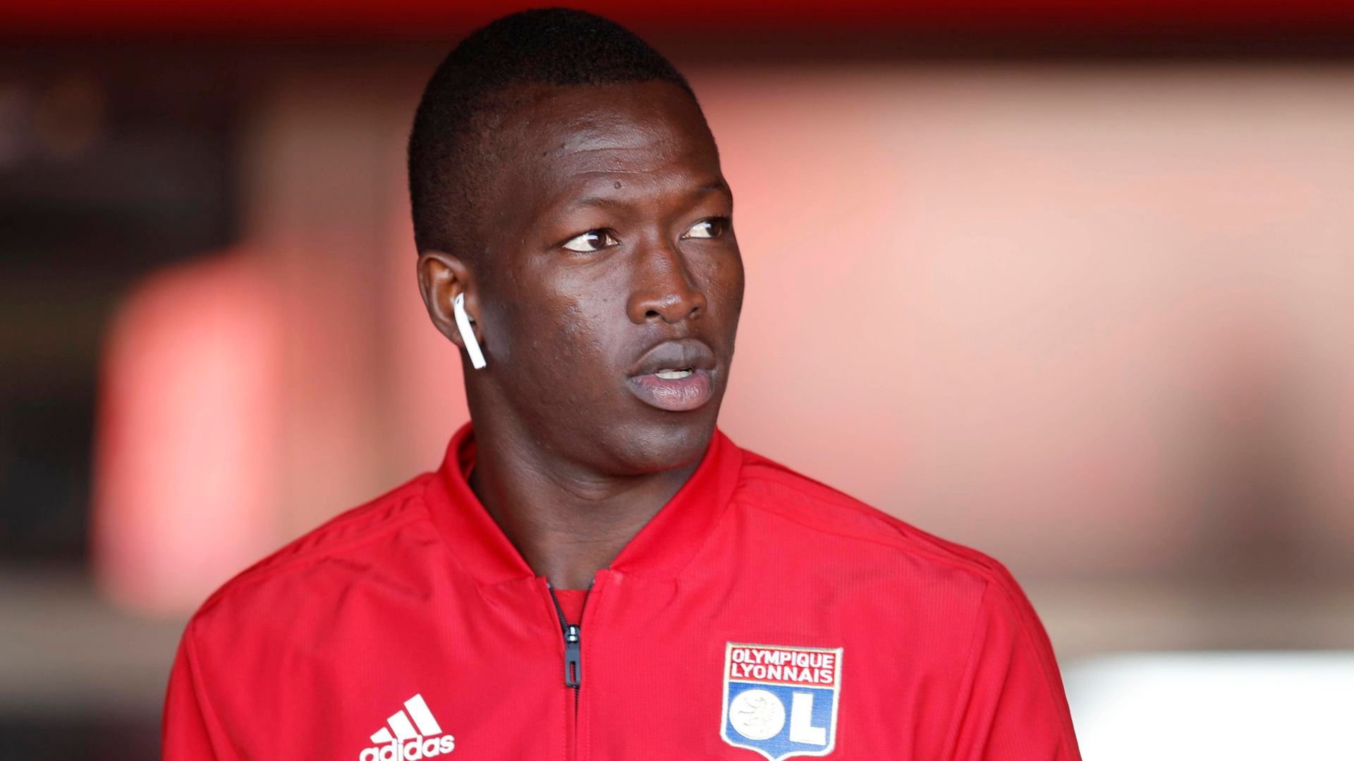 Pape Cheikh con el Lyon