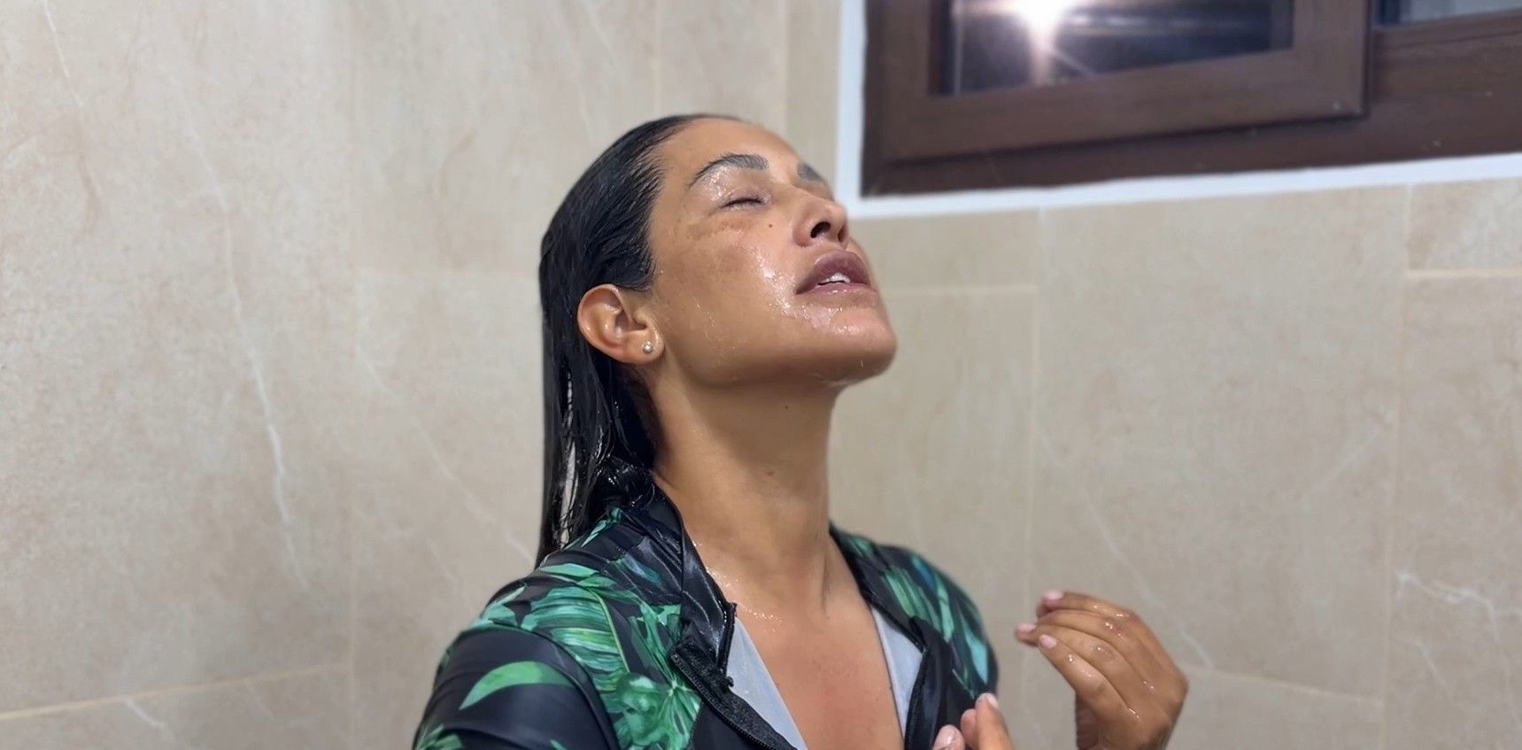 Gabriella Guillén disfruta de una buena ducha tras su expulsión: ''Qué poco valoramos lo que tenemos''