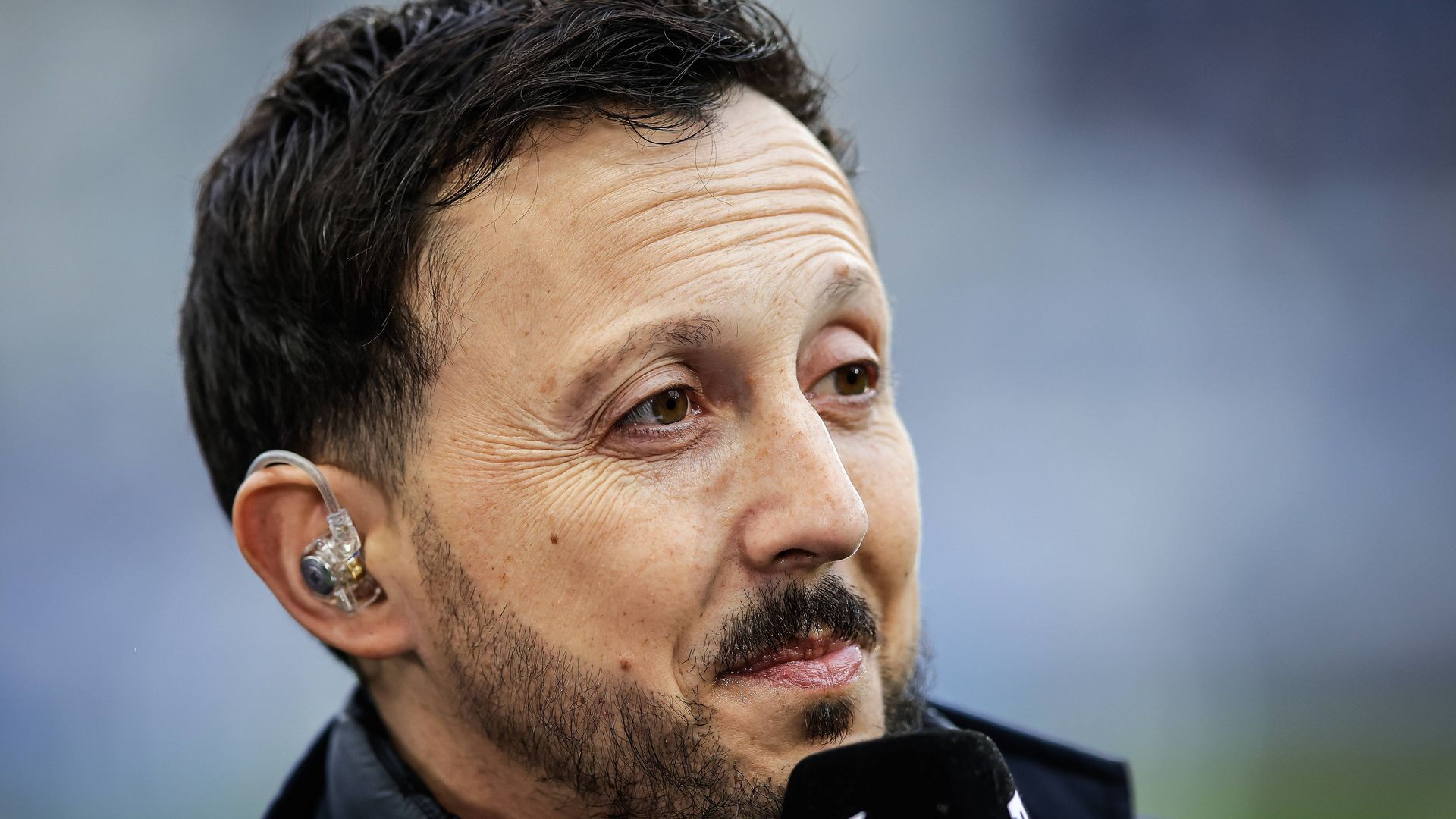 Pablo Longoria antes de un partido del Olympique de Marsella