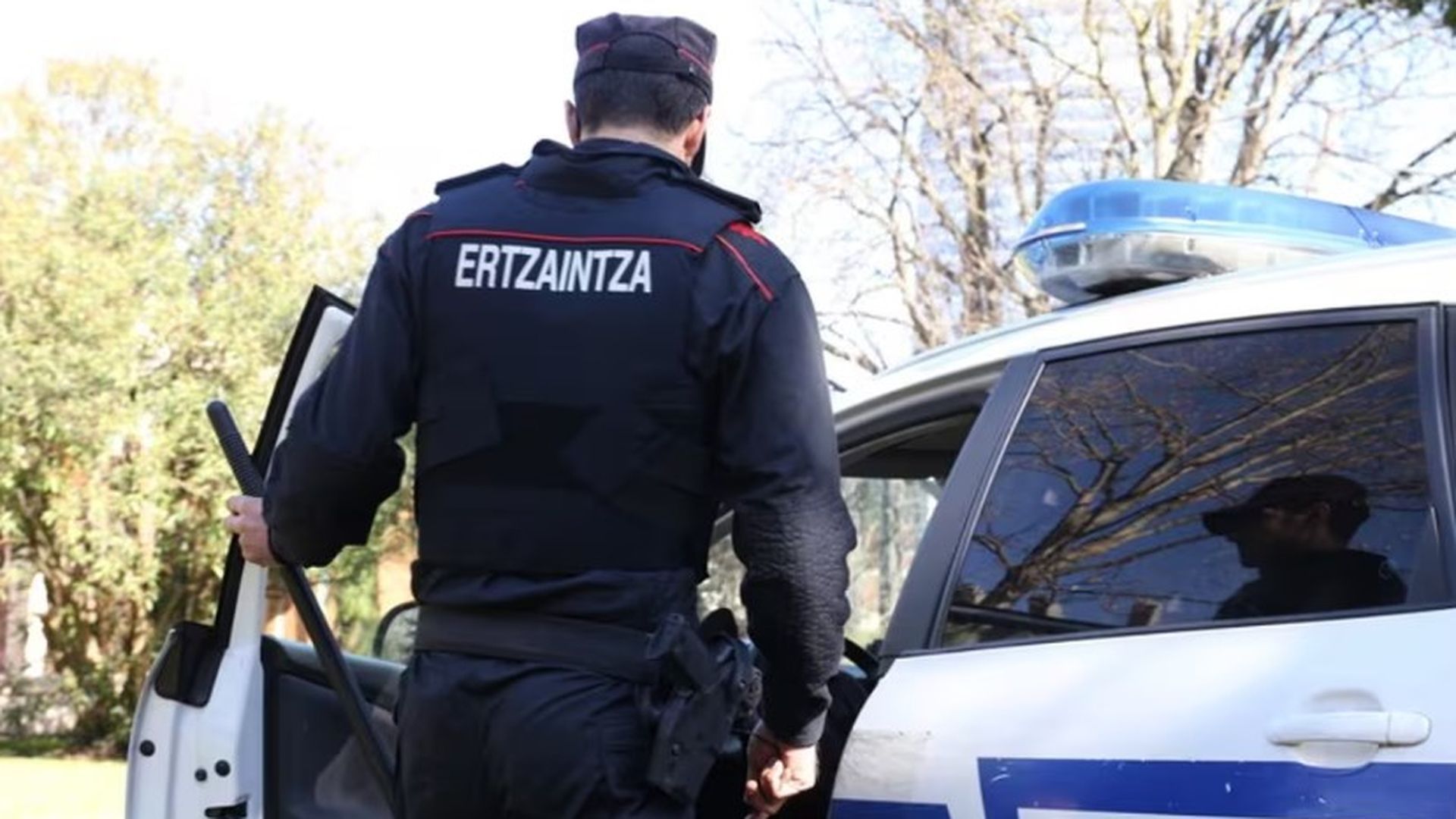 Agente de la Ertzaintza