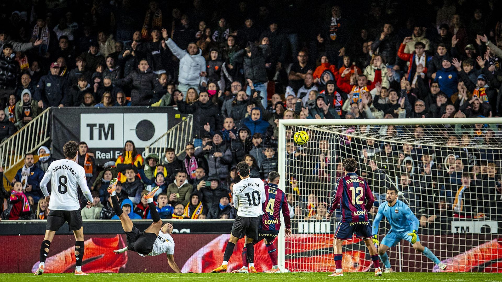 Gol de Hugo Duro de chilena ante el Levante UD