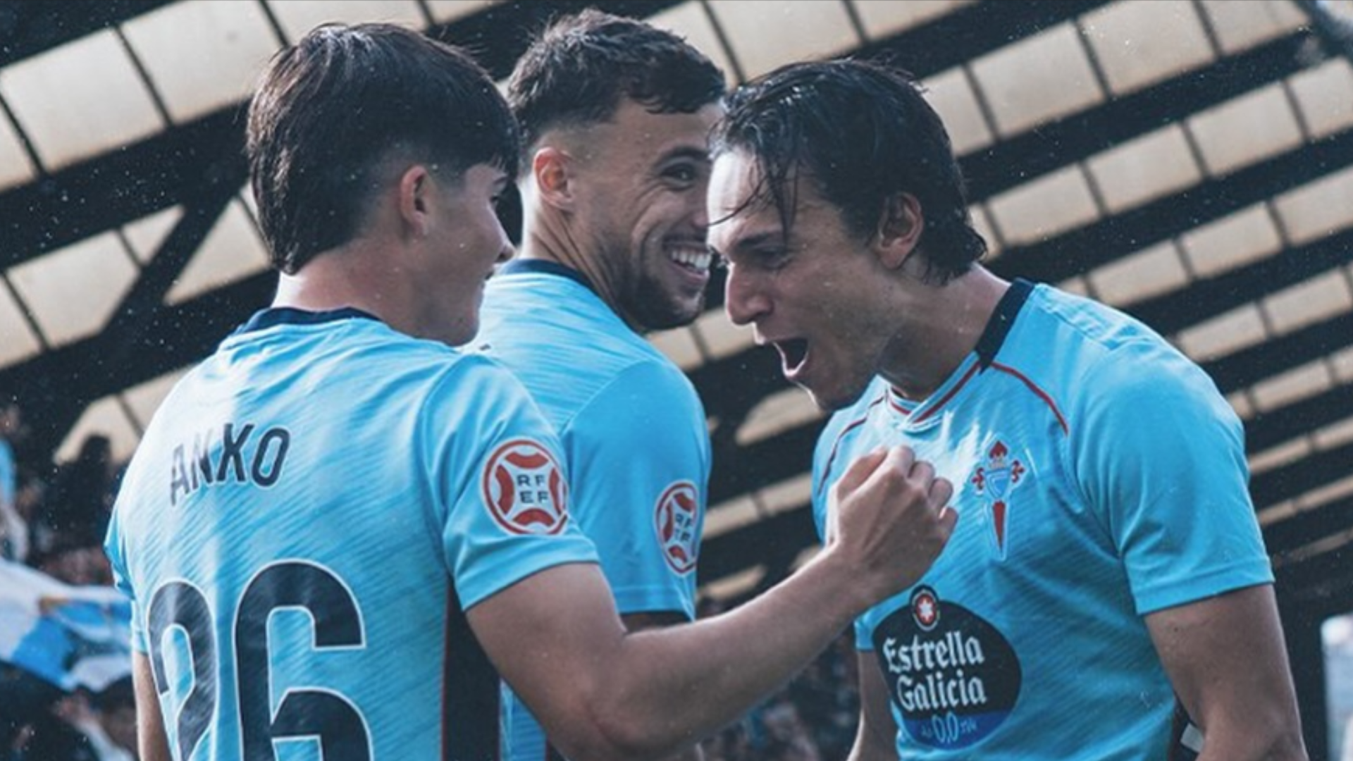Joel López celebra un gol en Barreiro