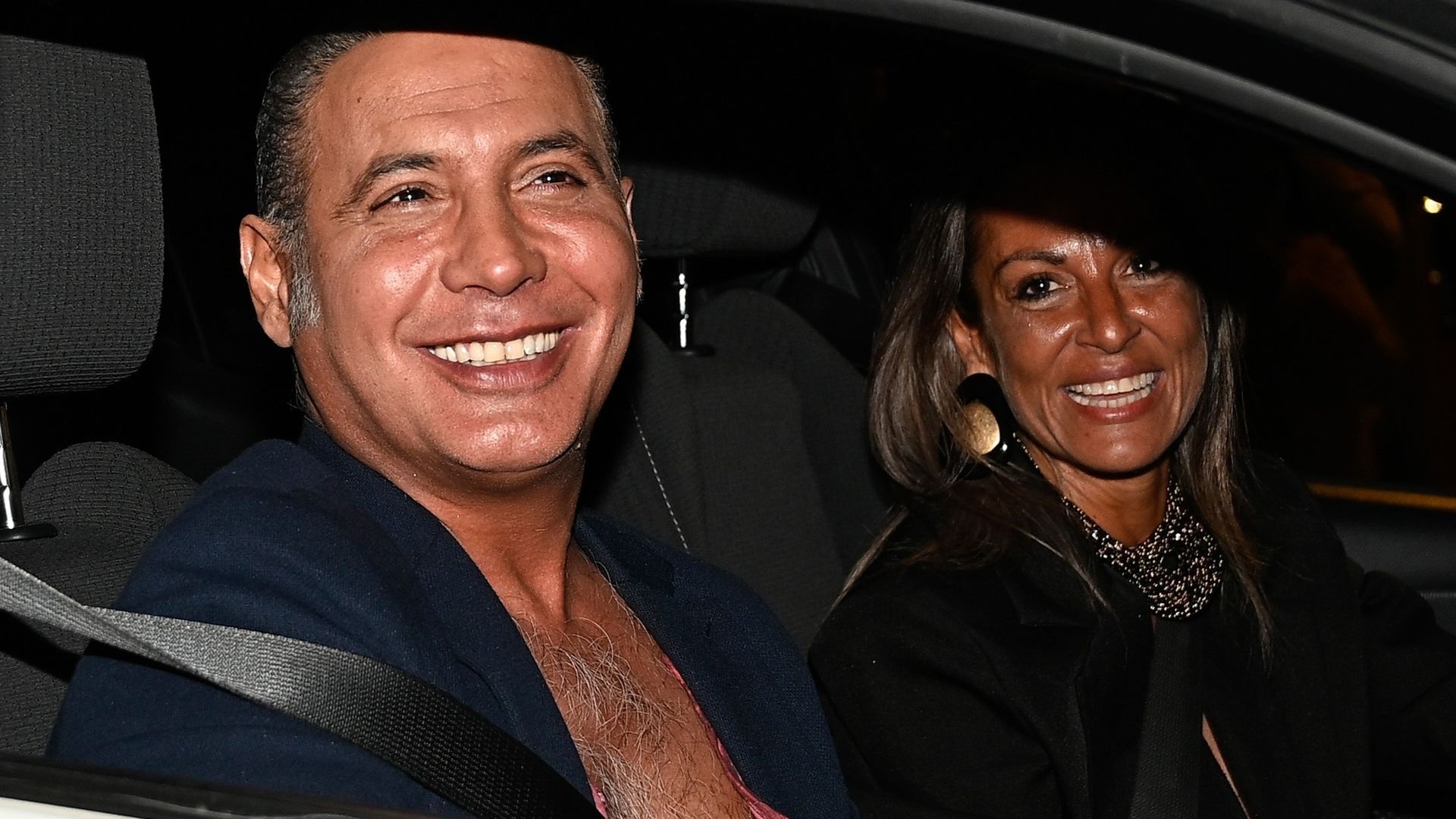 Pitingo yv Laura Escuredo desvelan detalles de su boda