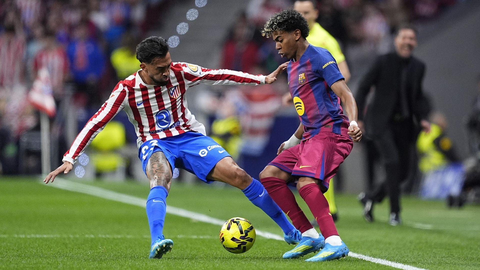 Caño de Lamine Yamal a Nico González en el Atlético - Barcelona Caño de Lamine Yamal a Nico González en el Atlético - Barcelona