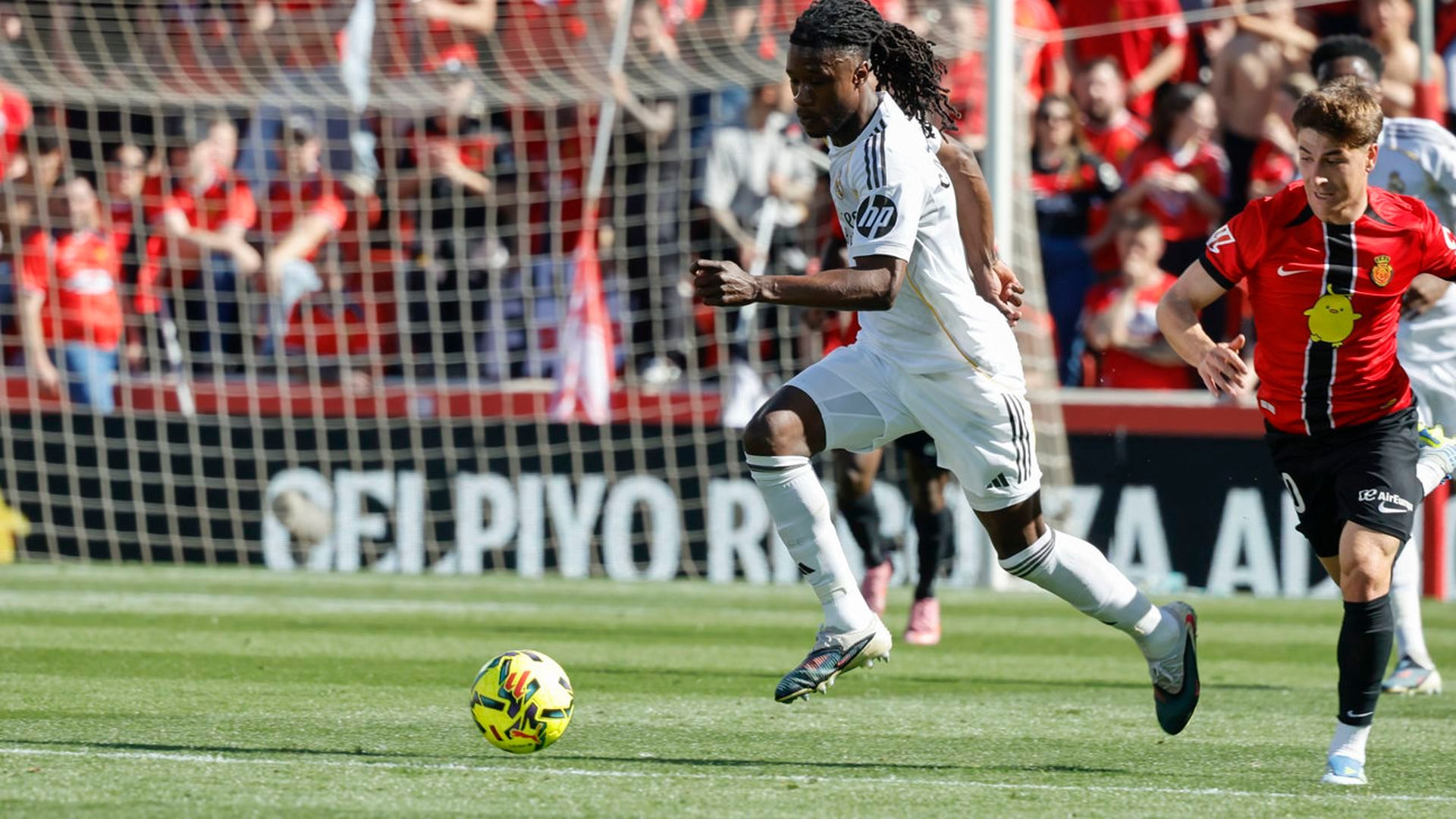 Eduardo Camavinga conduce en el Mallorca-Real Madrid