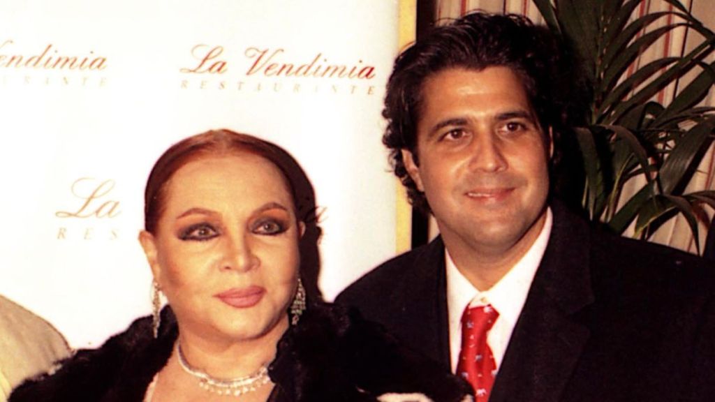 Exclusiva | El delicado estado de salud de Tony Hernández, exmarido de Sara Montiel: "La situación es crítica" Fiesta 2026 Top Vídeos 1096