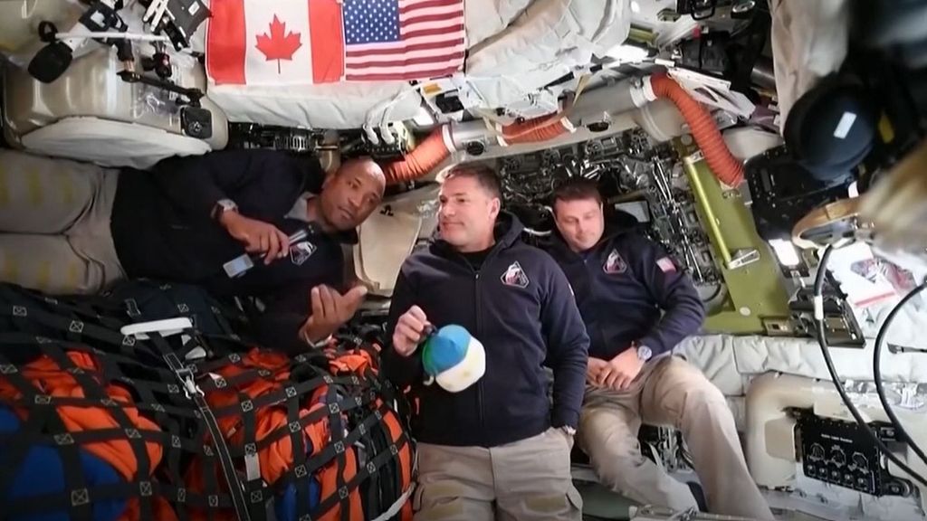 Las fotos de la misión Artemis II reflejan un accidente lunar: en qué punto de su viaje se encuentra la nave Orión