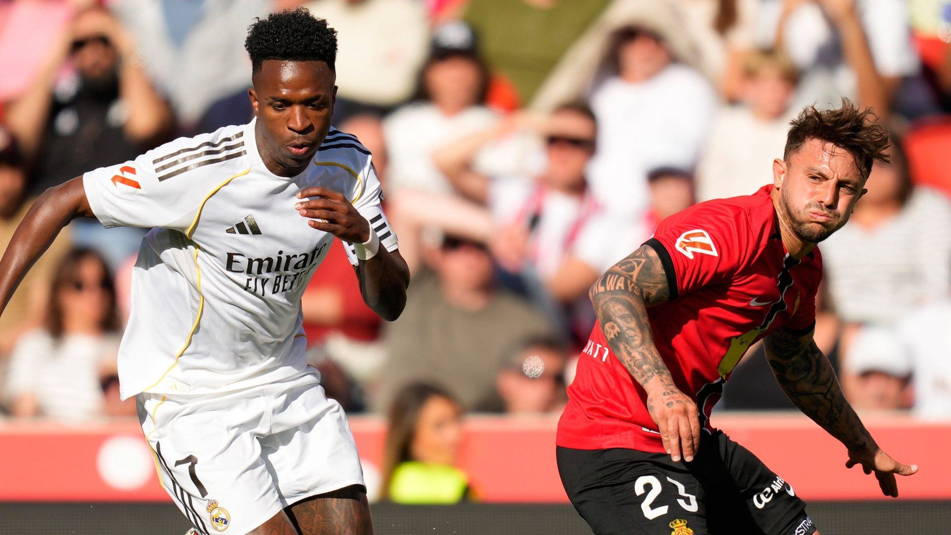 Vinicius Júnior y Pablo Maffeo, en el Mallorca-Real Madrid