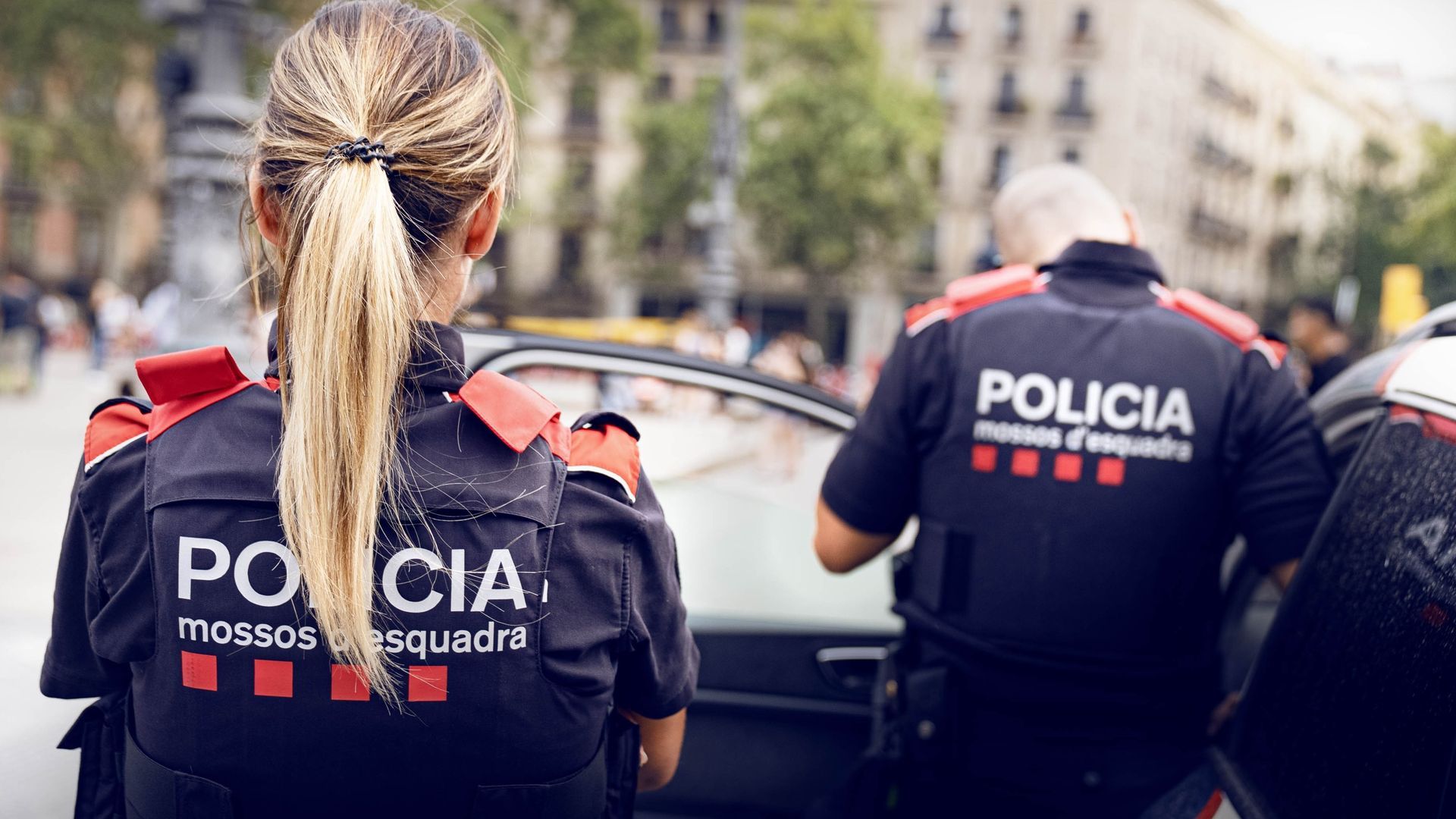 Agentes de la policía catalana Agentes de la policía catalana