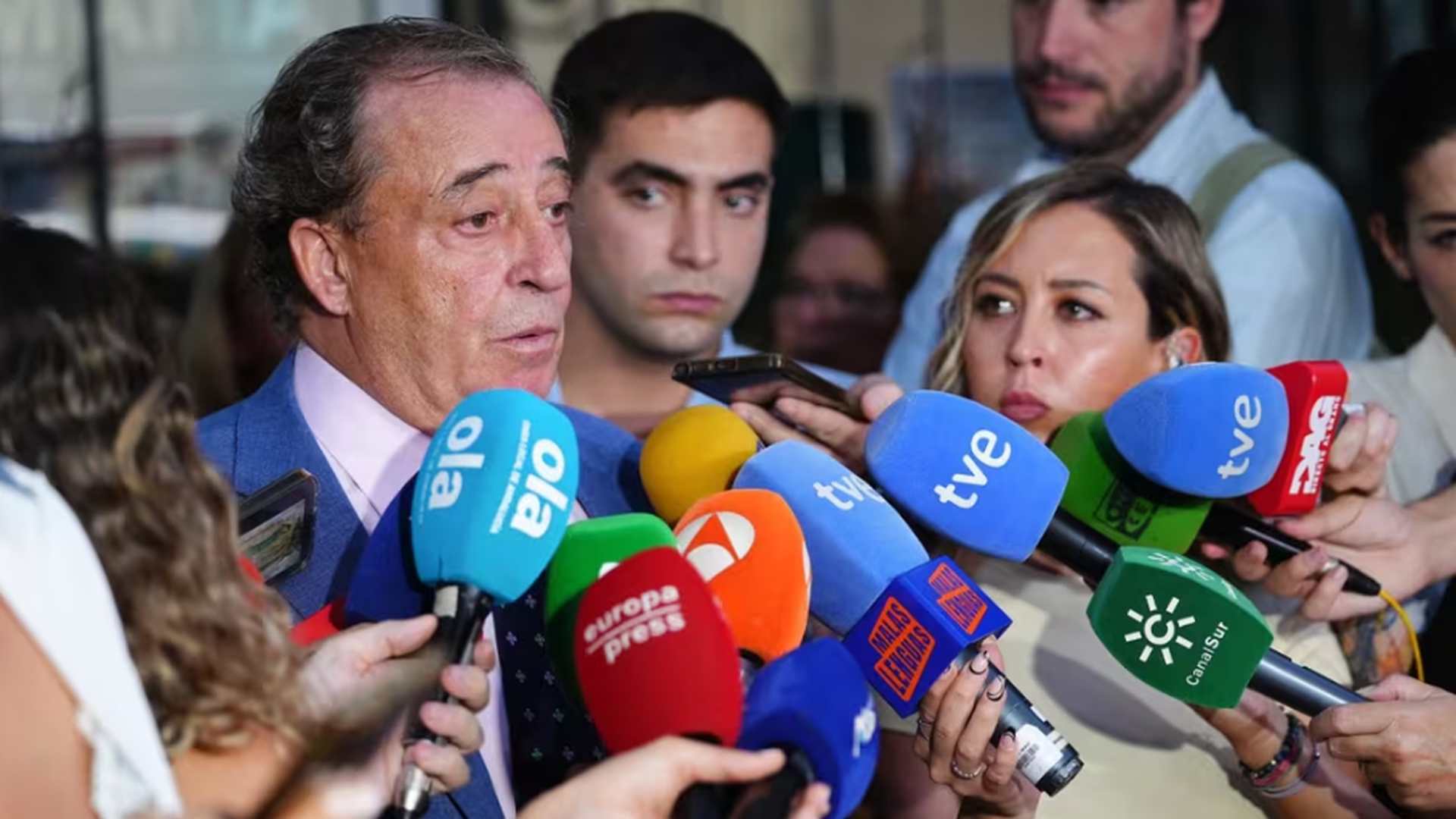 Amama demandará a la Junta para que indemnice a una de las afectadas por los cribados de cáncer de mama Amama demandará a la Junta para que indemnice a una de las afectadas por los cribados de cáncer de mama