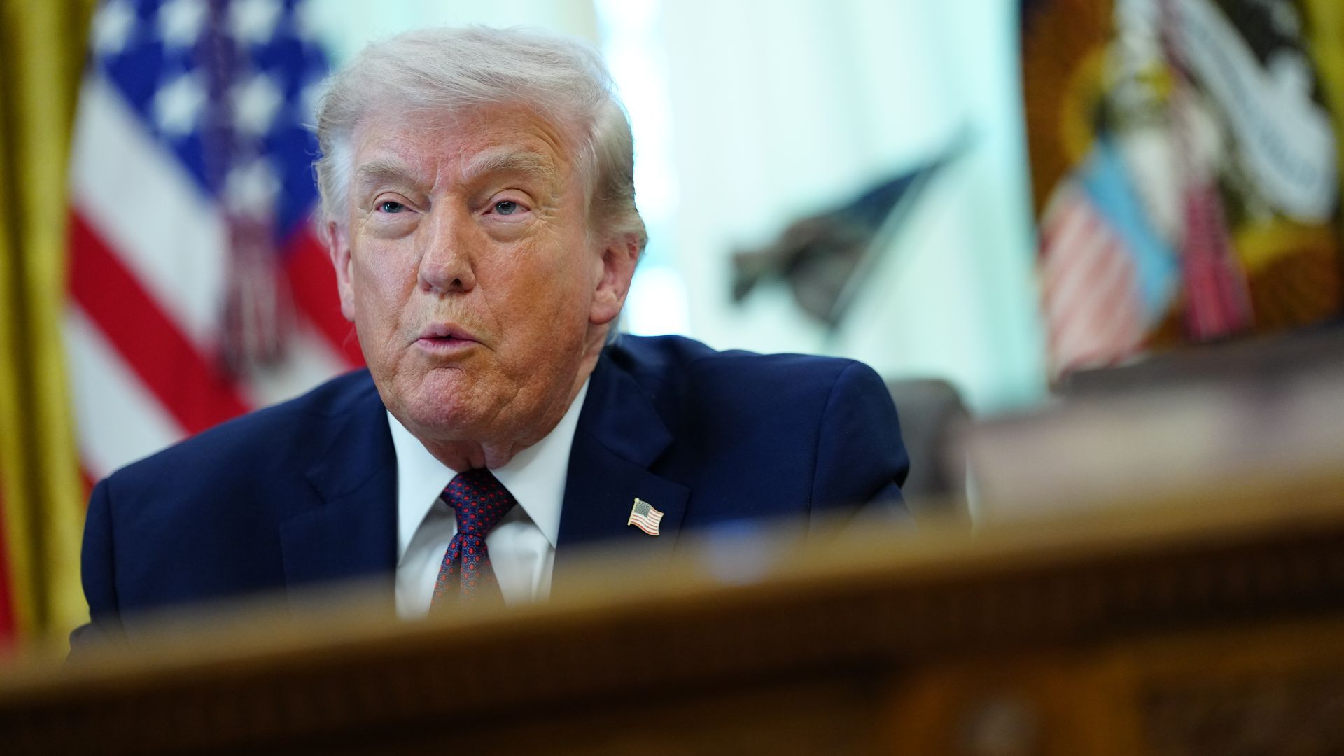 Donald Trump cree que puede llegar a un acuerdo con Irán el lunes: sino, amenaza con "volarlo todo" Donald Trump cree que puede llegar a un acuerdo con Irán el lunes: sino, amenaza con "volarlo todo"