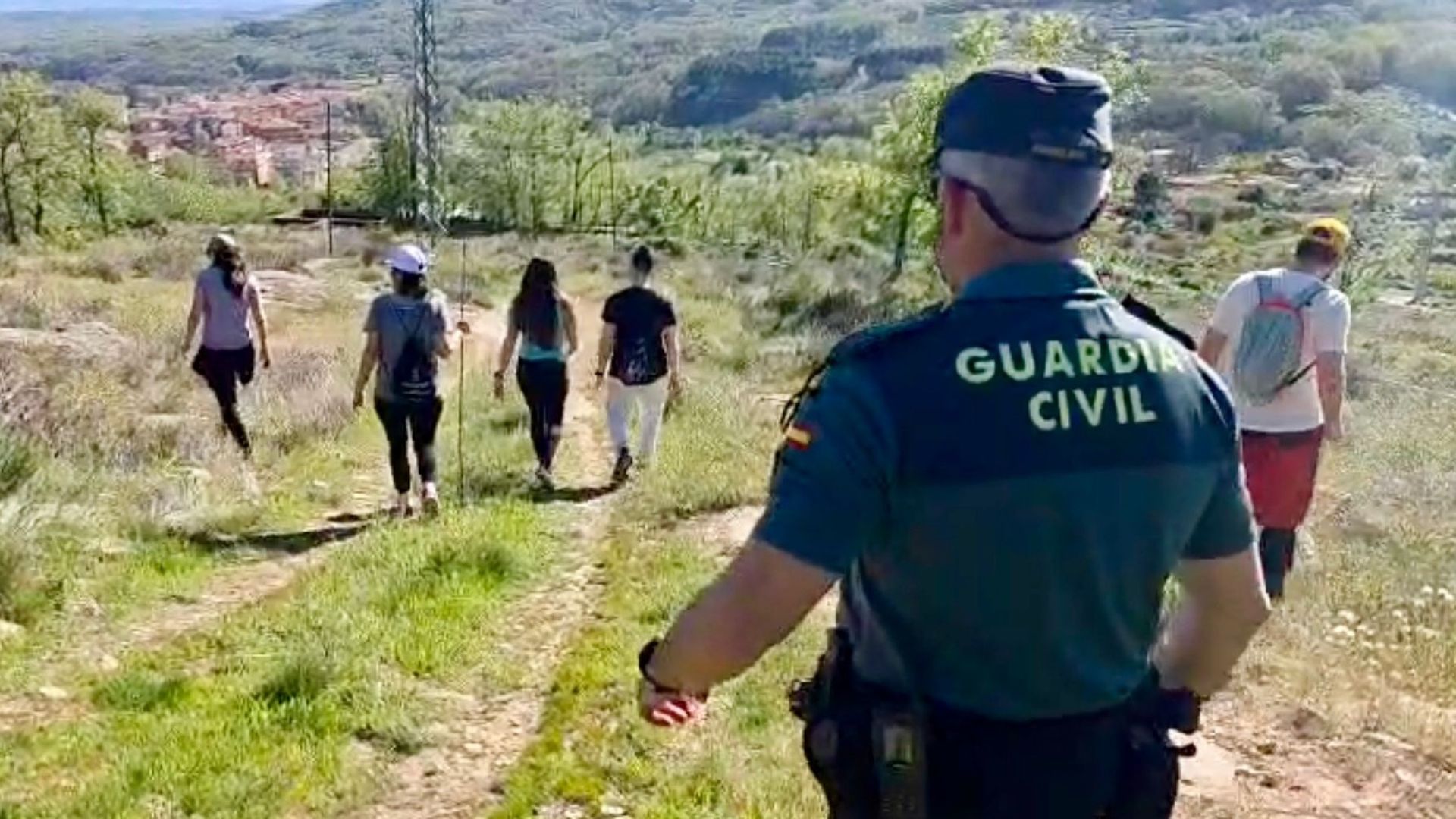 Efectivos y voluntarios buscan a un hombre de 74 años desaparecido en Jarandilla de la Vera, Cáceres Efectivos y voluntarios buscan a un hombre de 74 años desaparecido en Jarandilla de la Vera, Cáceres