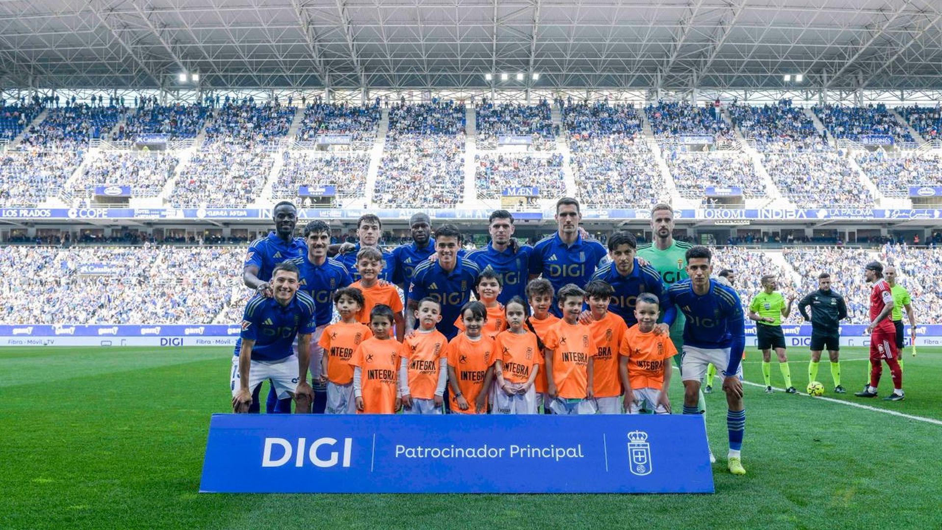 El once del Real Oviedo ante el Sevilla El once del Real Oviedo ante el Sevilla