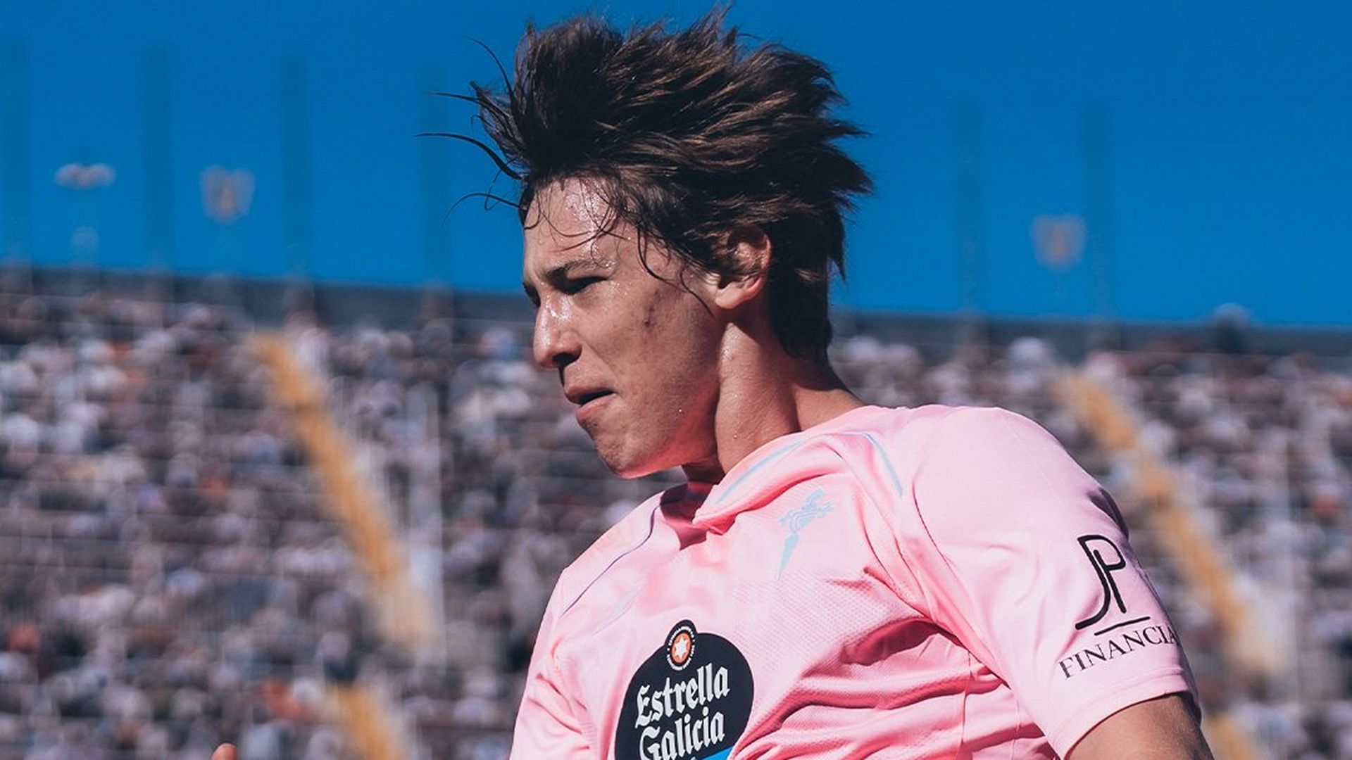 Fer López celebra su gol al Valencia en Mestalla Fer López celebra su gol al Valencia en Mestalla