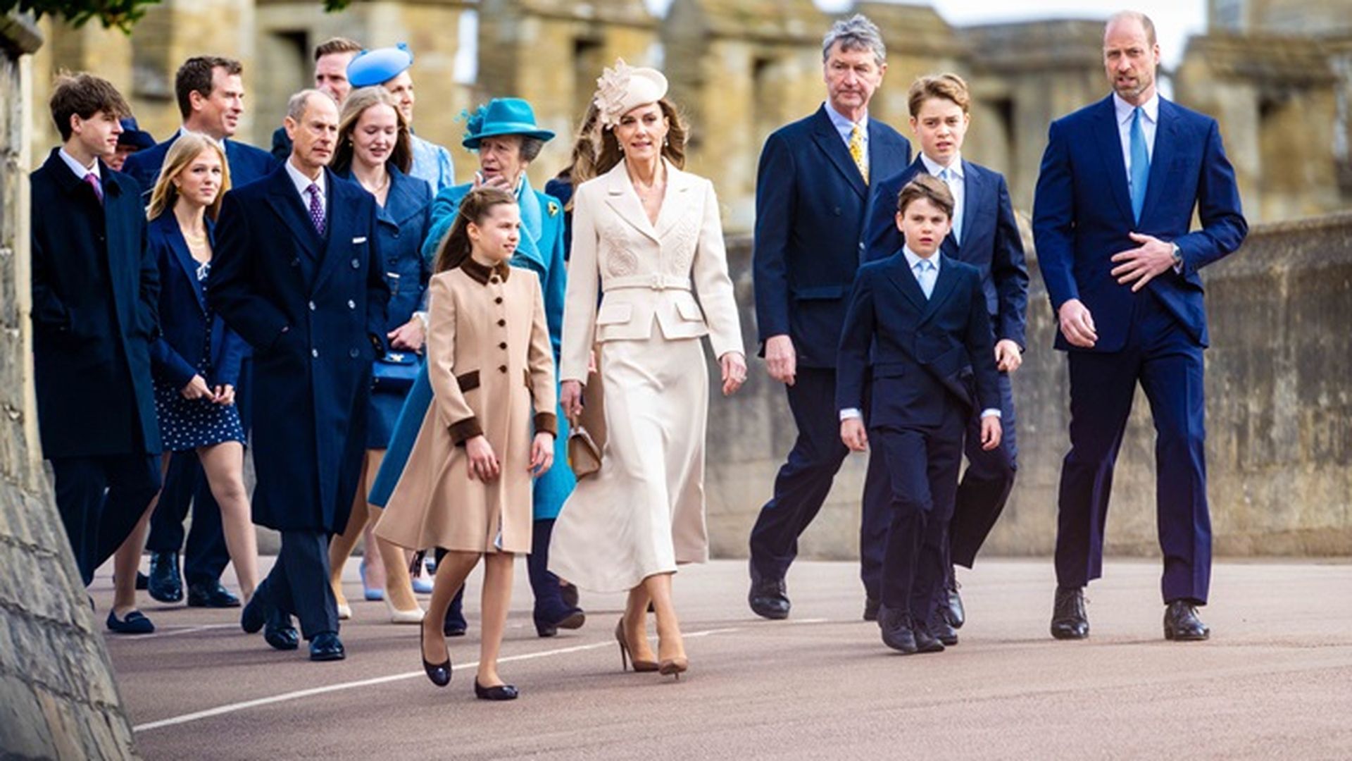 La familia real británica asiste a la misa de Pascua: los invitados y las ausencias más sonadas en plena polémica por los archivos de Epstein La familia real británica asiste a la misa de Pascua: los invitados y las ausencias más sonadas en plena polémica por los archivos de Epstein