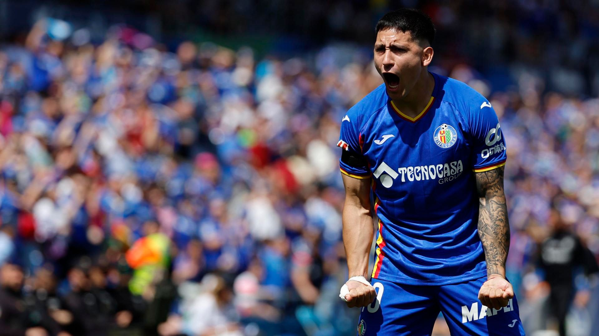 Satriano celebrando ante el Athletic
