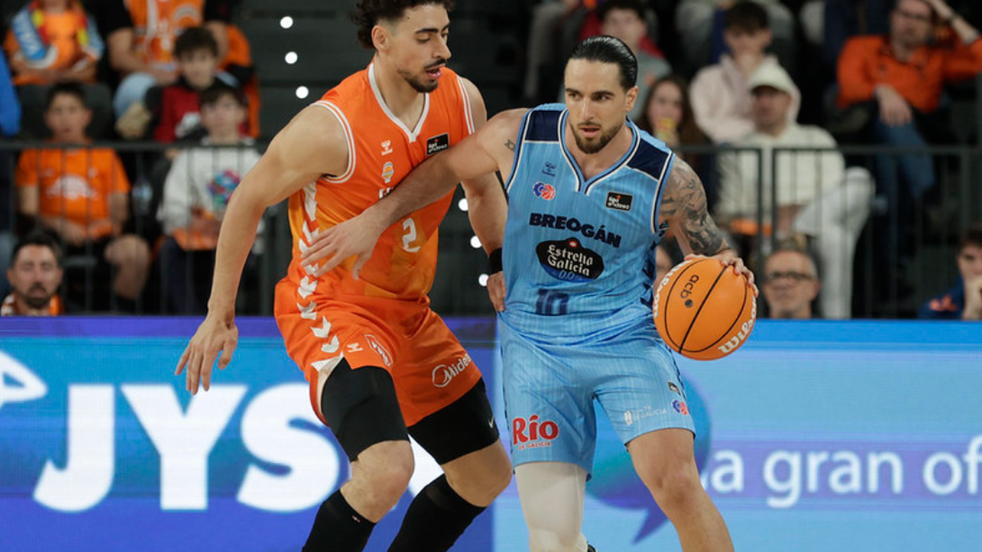Valencia Basket, guiado por Montero, arrasa al Río Breogán (105-88)