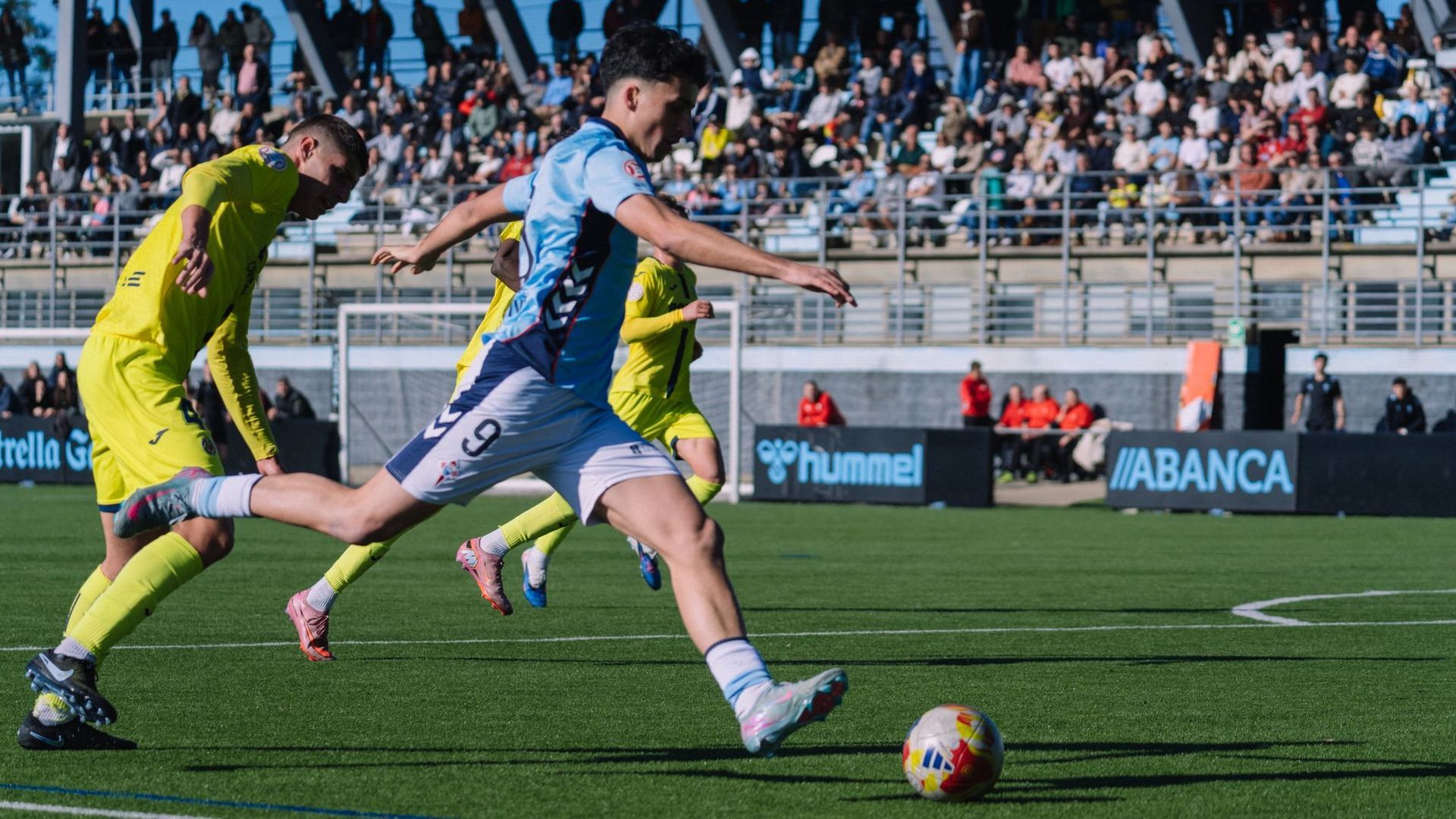 Ángel Davila ante el Villarreal en Copa