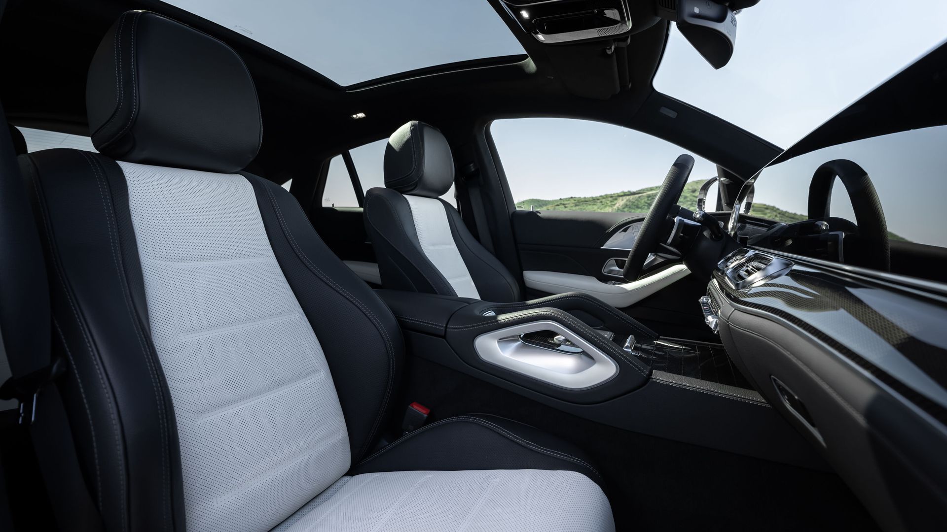 Asientos delanteros del Mercedes-Benz GLE Coupé 2026