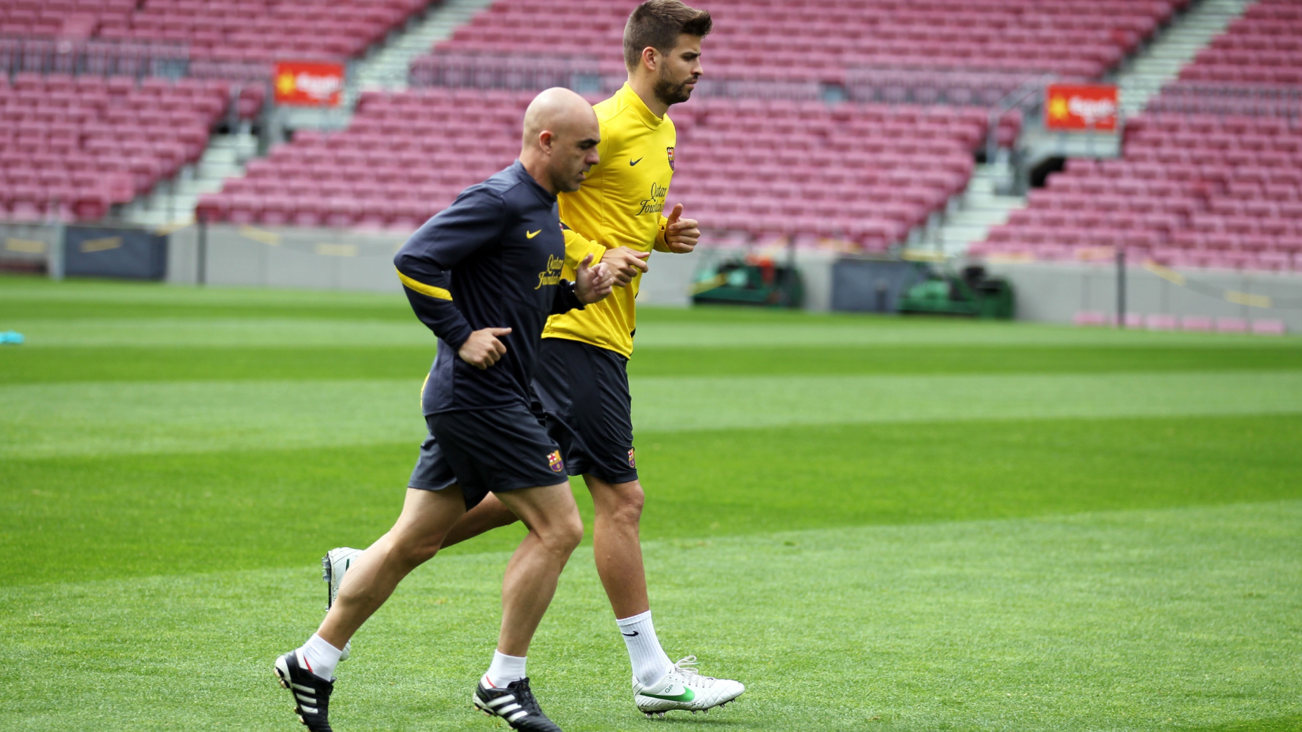 Brau trota junto a Piqué