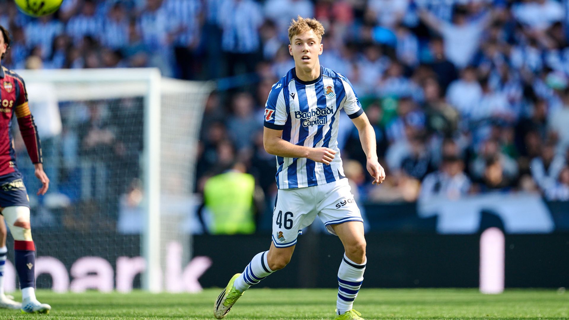 Ibai Aguirre, durante su debut con el primer equipo de la Real Sociedad.