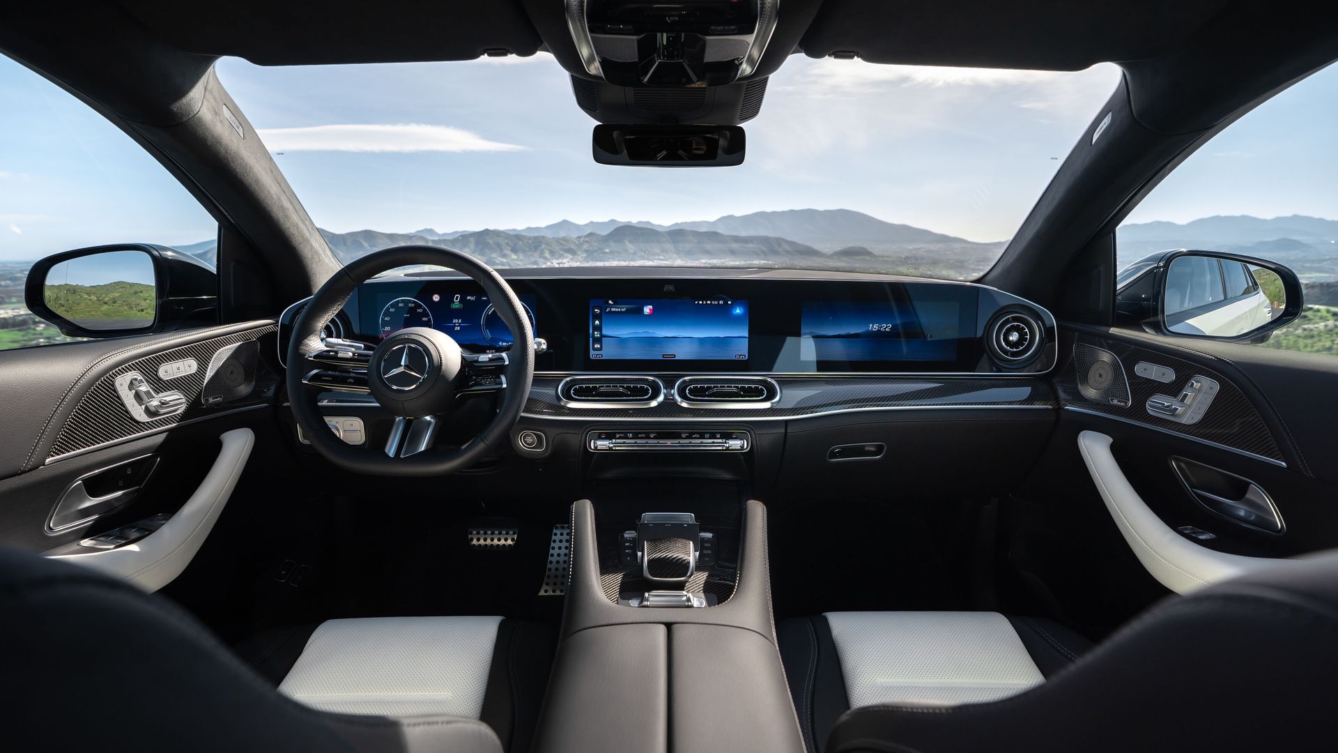 Interior del Mercedes-Benz GLE Coupé 2026