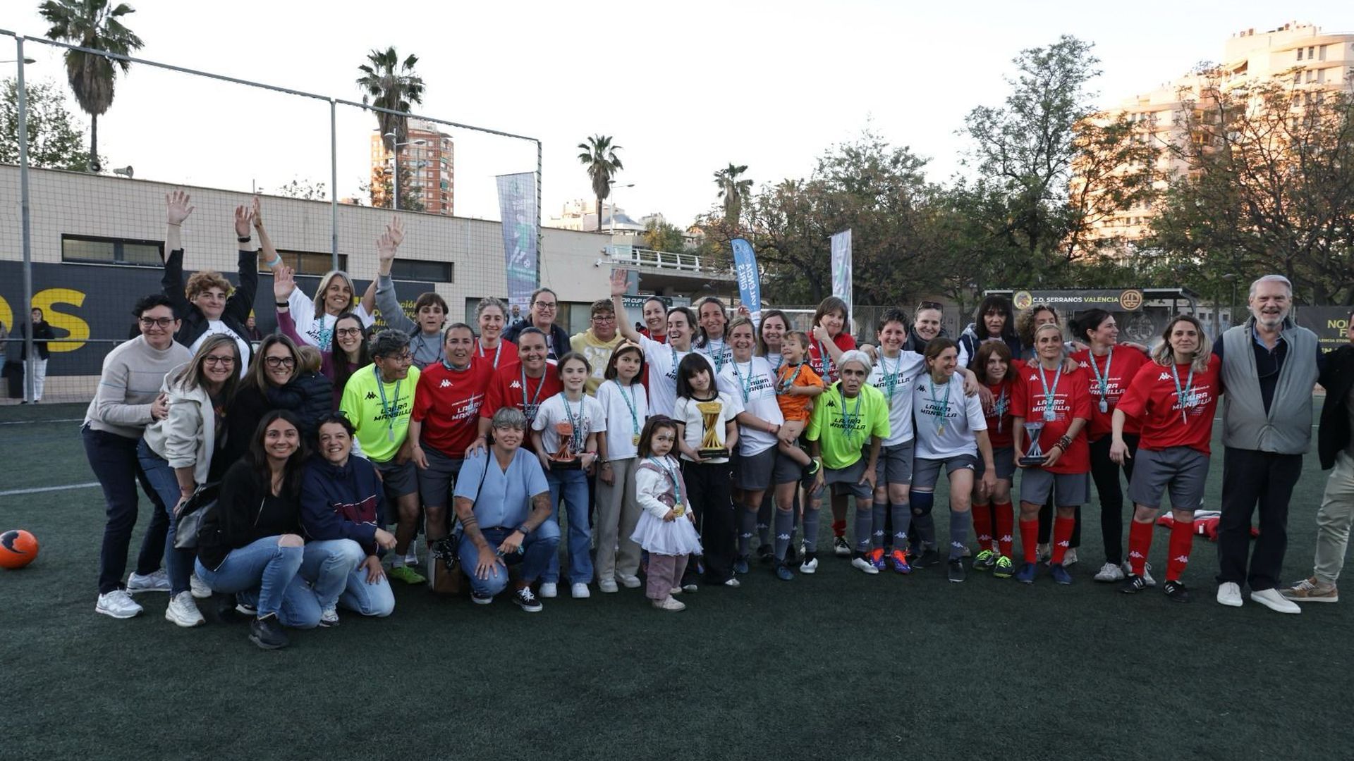 Laura Mansilla, homenajeada