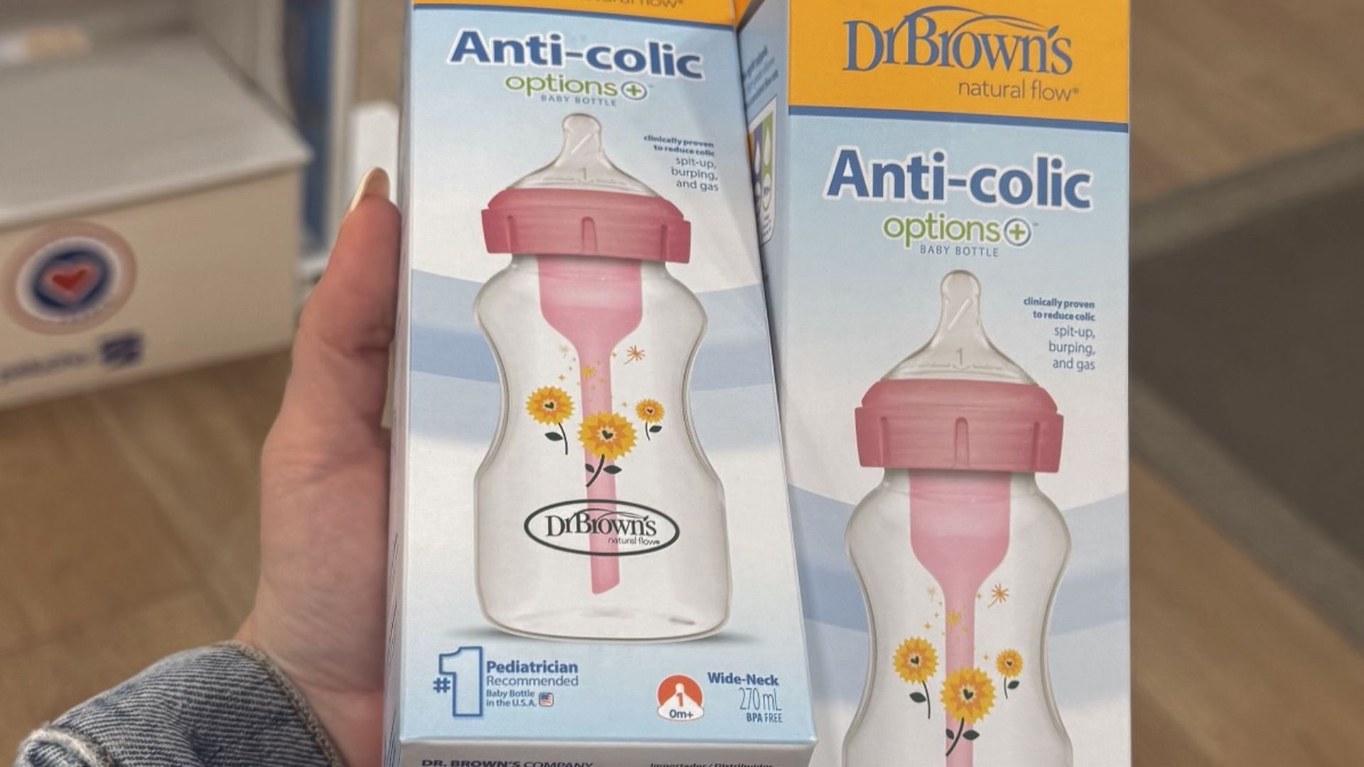 Los biberos que ha comprado Danna para intentar que Kala coma