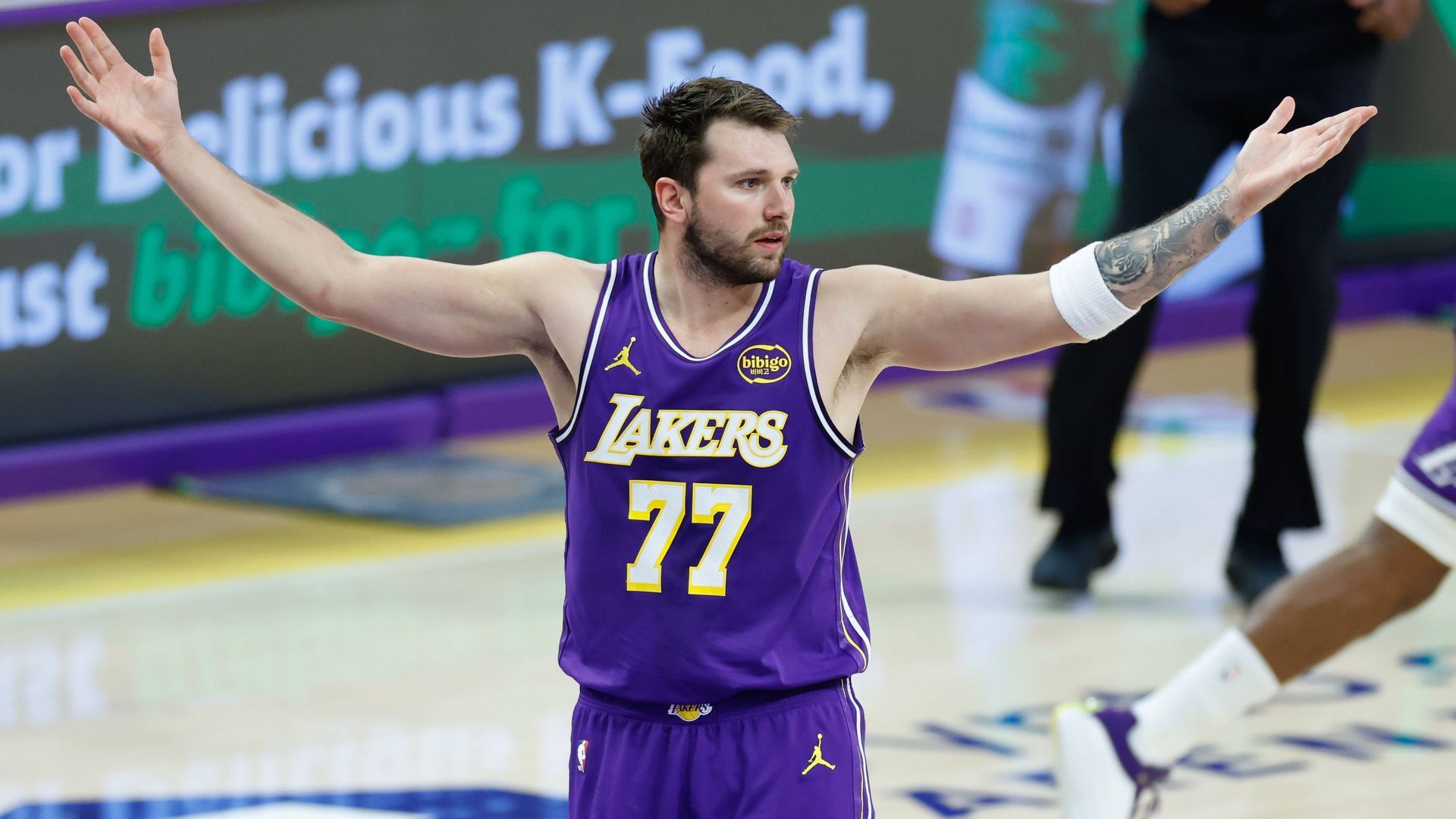 Luka Doncic durante un partido de Los Ángeles Lakers esta temporada