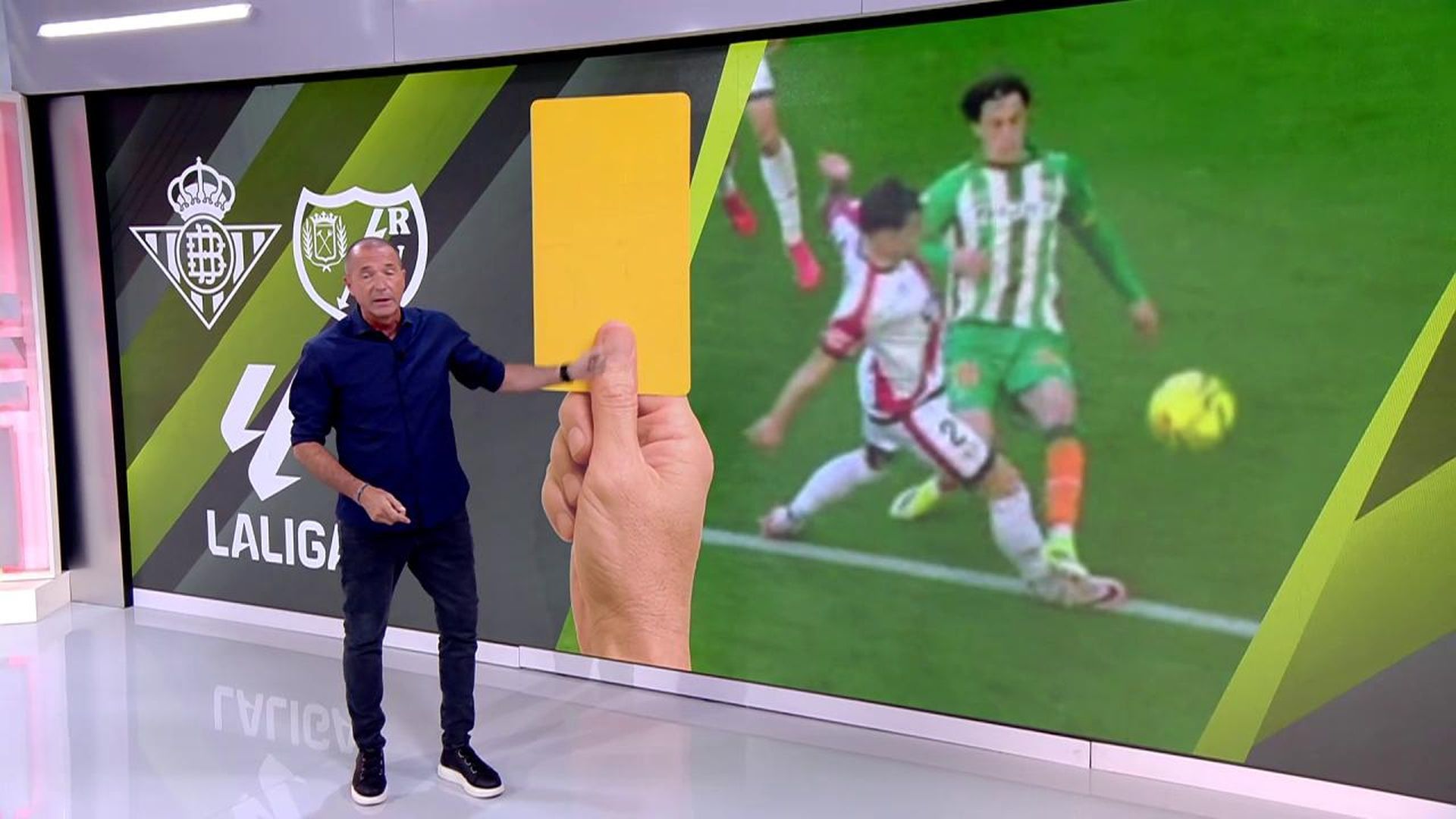 Manu Carreño criticando al CTA