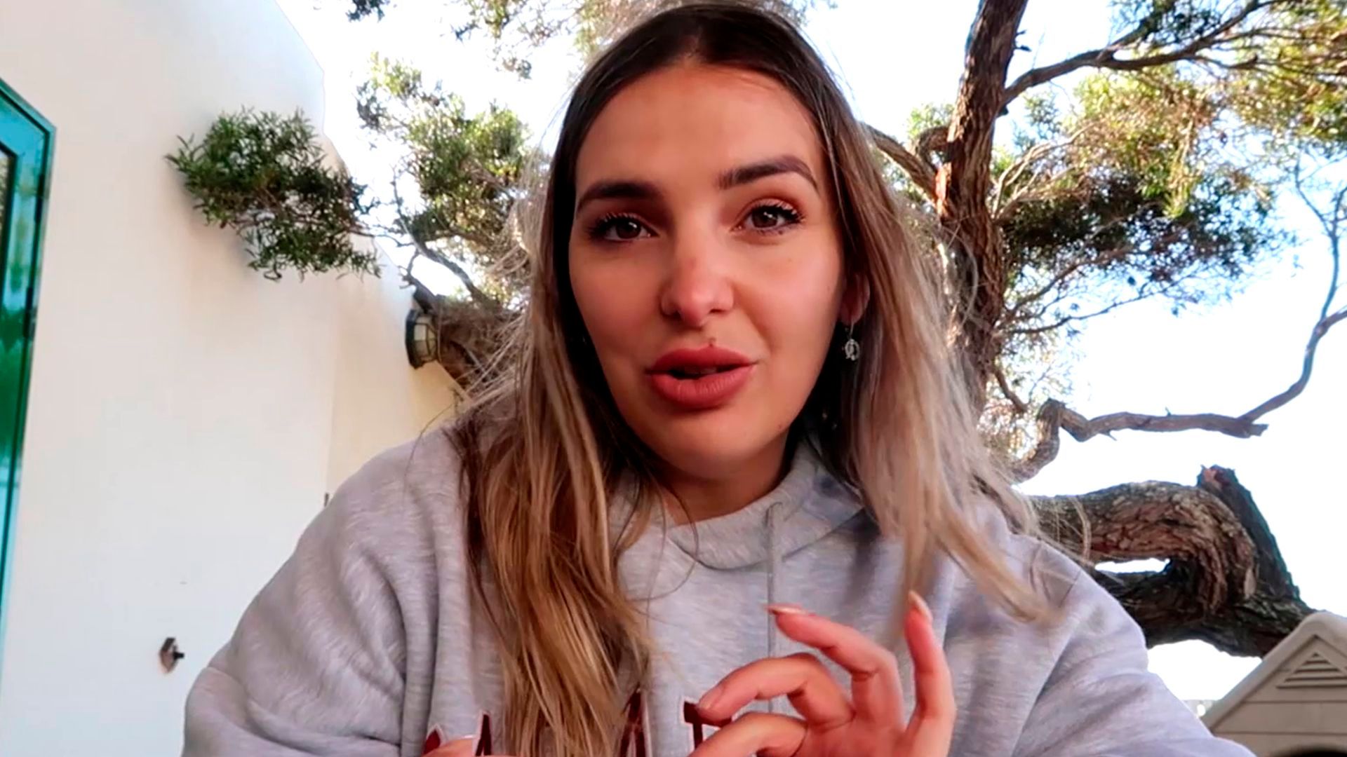 Patri muestra cómo van a ser sus apartamentos vacacionales Renaciendo by Patri Pérez Temporada 1 Top Videos 85 Patri muestra cómo van a ser sus apartamentos vacacionales Renaciendo by Patri Pérez Temporada 1 Top Videos 85