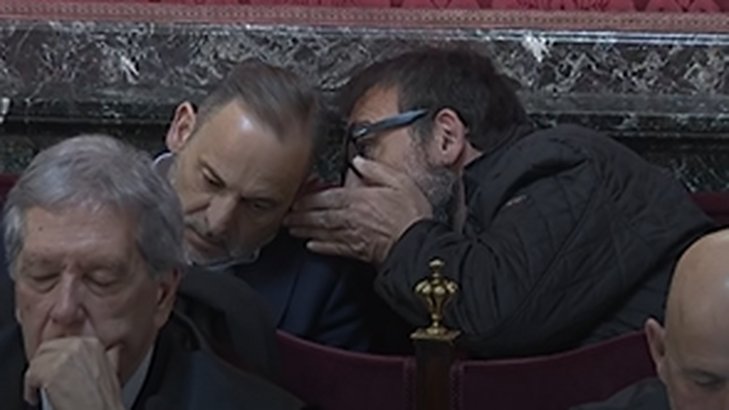 Ábalos y Koldo García, con gesto serio y comentando la declaración de Jéssica en el Supremo: así ha sido la primera sesión