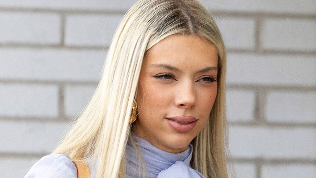 Alejandra Rubio comparte unas fotos embarazada junto a Carlo Costanzia