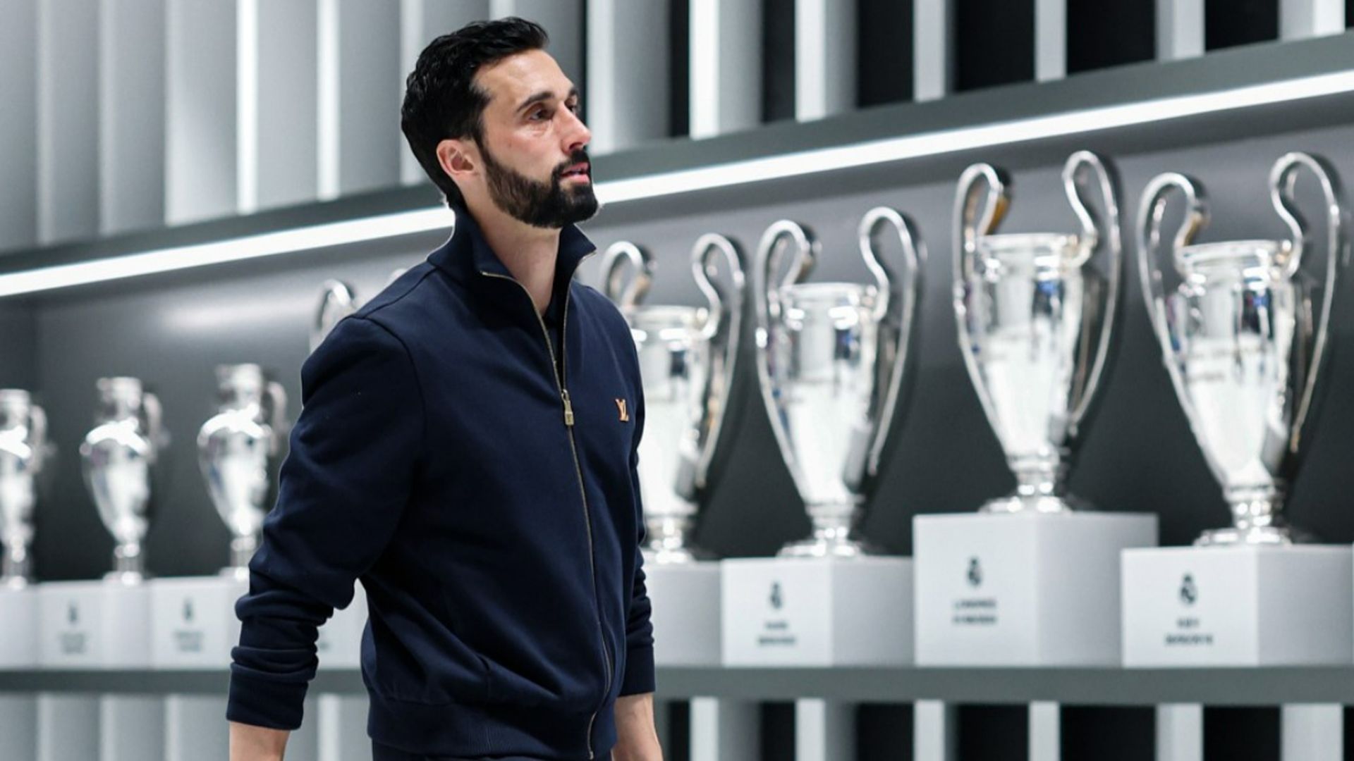 Álvaro Arbeloa llega al Santiago Bernabéu Álvaro Arbeloa llega al Santiago Bernabéu