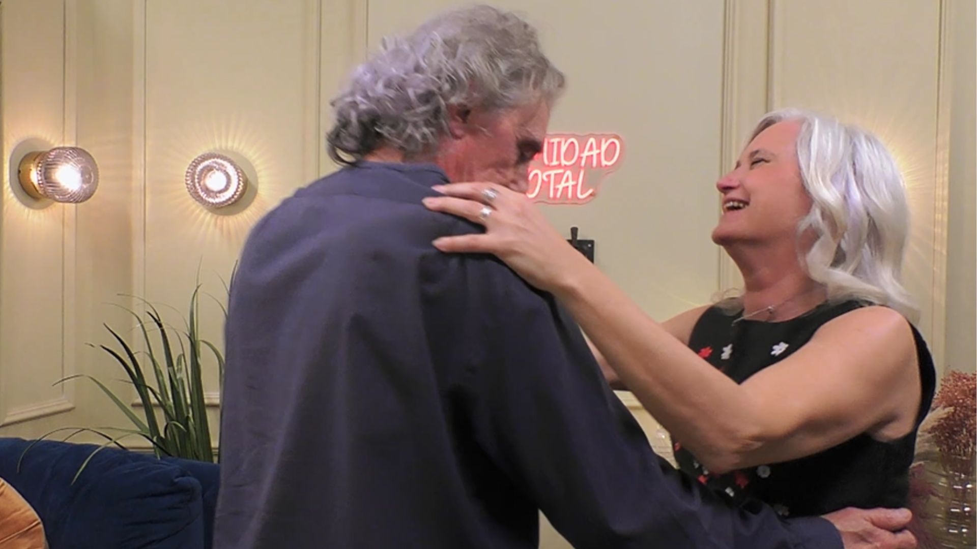 Dos solteros "terrenales y espirituales" hacen un gran match en 'First Dates' : "La vi poco, pero fue suficiente"