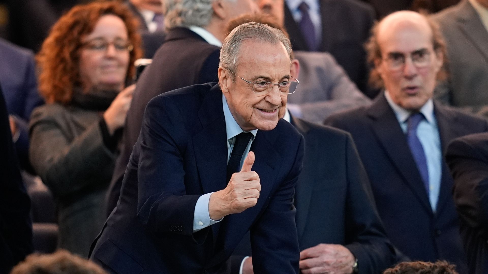 Florentino Pérez durante un partido del Real Madrid