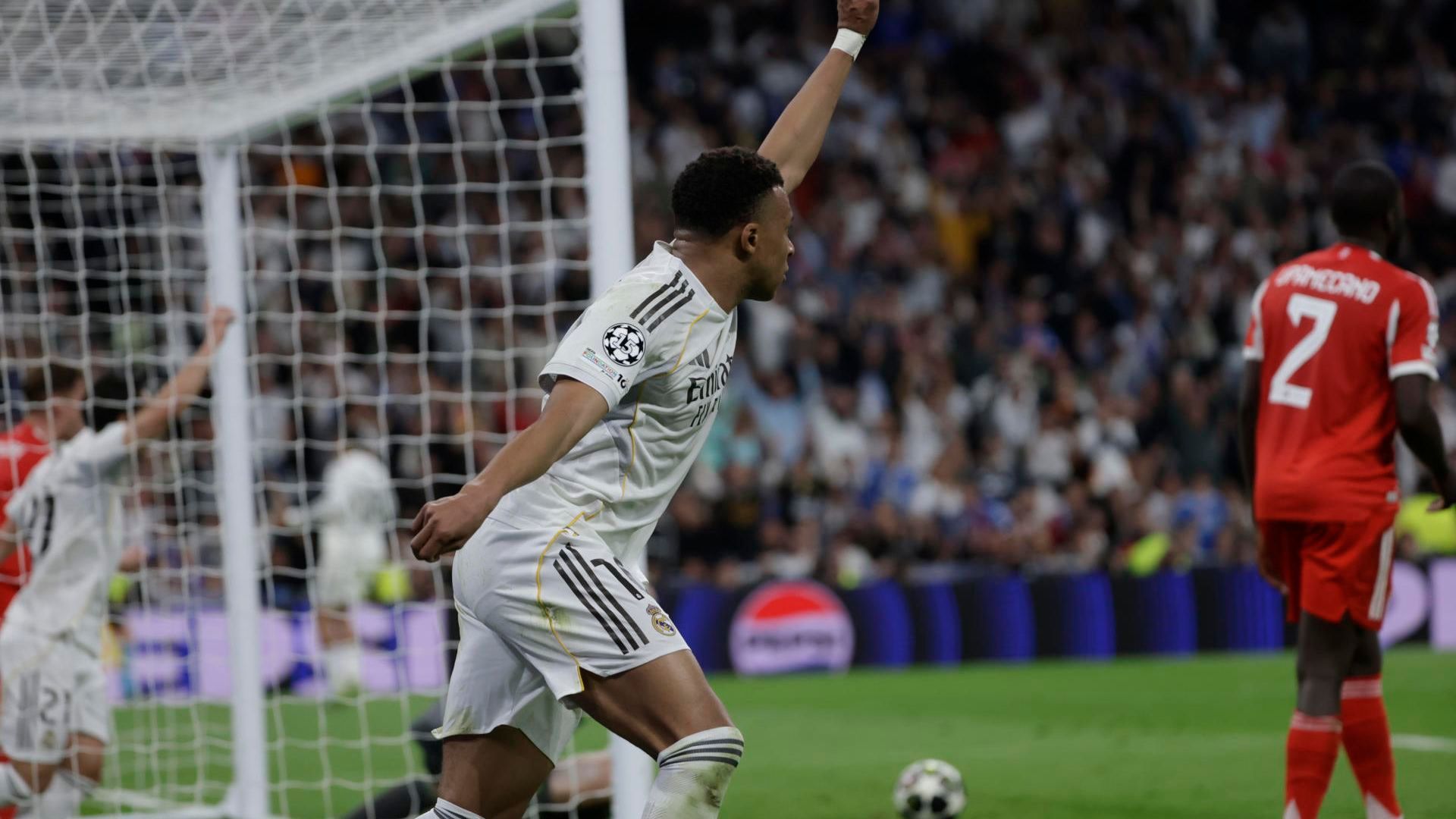 Mbappé celebra ante el Bayern
