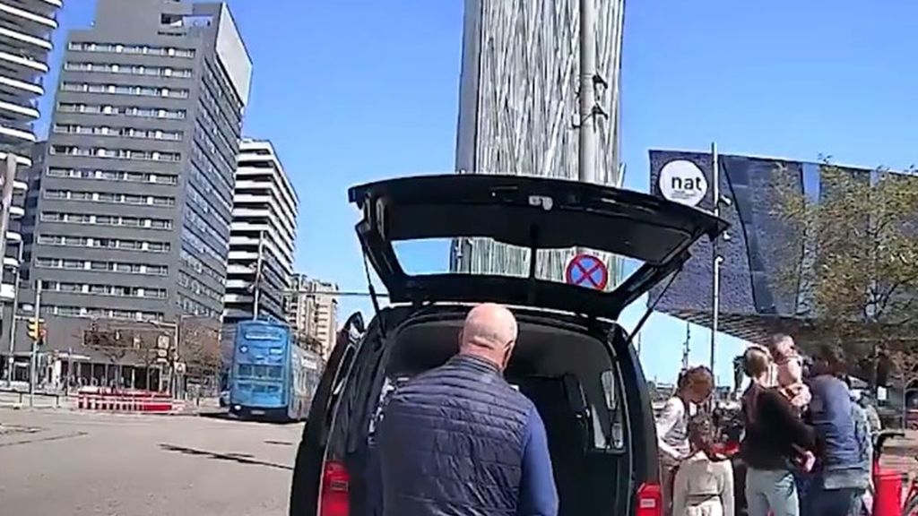 Los ladrones campan a sus anchas en Barcelona: roban a una familia de turistas a plena luz del día