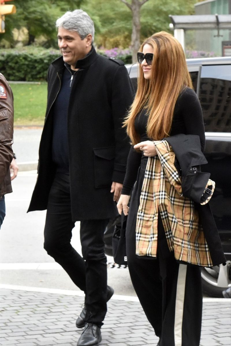 Shakira y su hermano Tonino, el más conocido de todos ellos, en una imagen de 2022