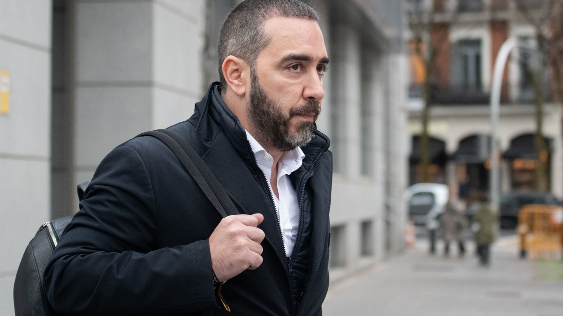 Víctor de Aldama ha sido relacionado con la política de VOX Mireia Borrás y con una peluquera colombiana